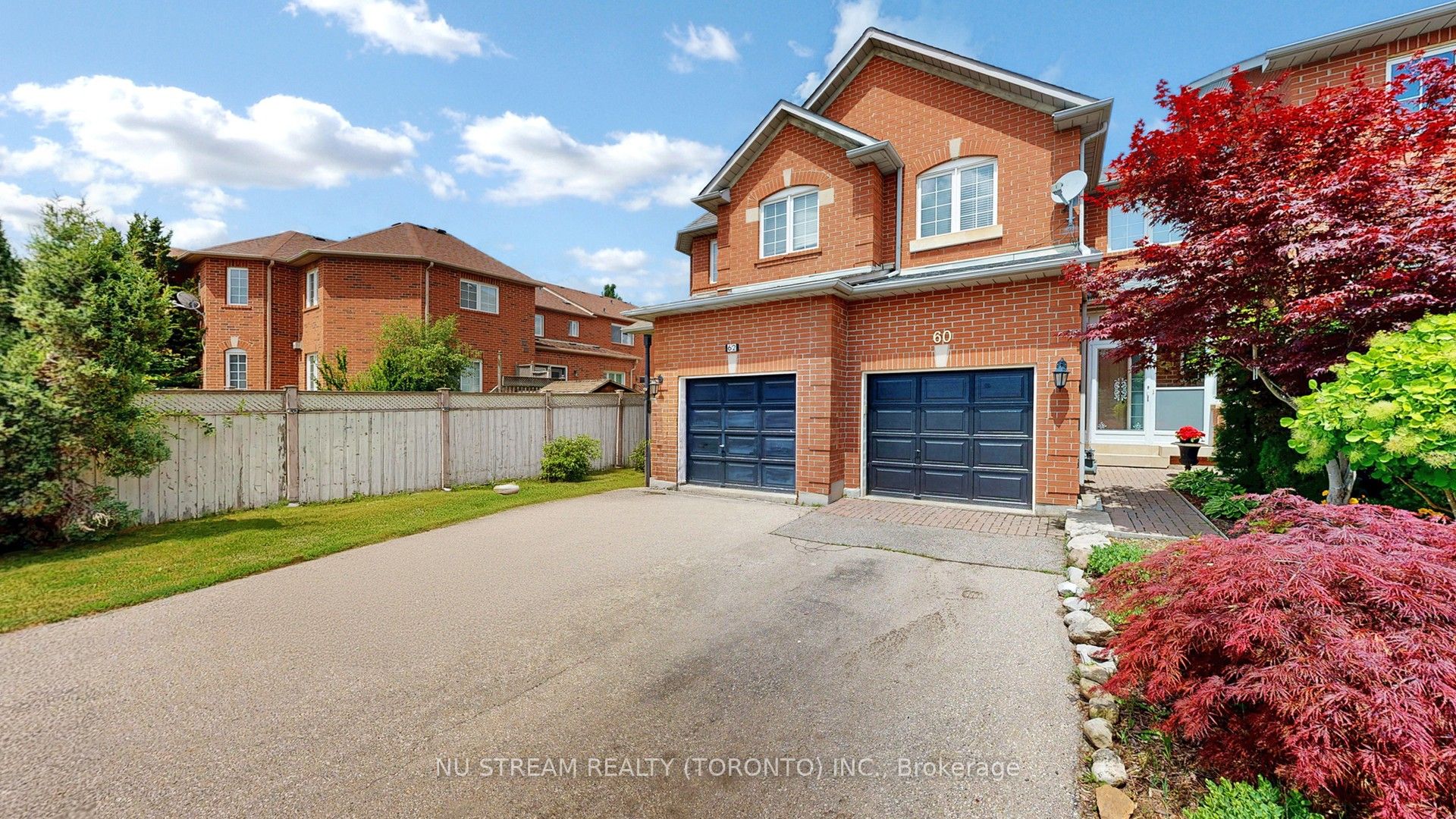 60 Nottingham Drive Property Photo 2
