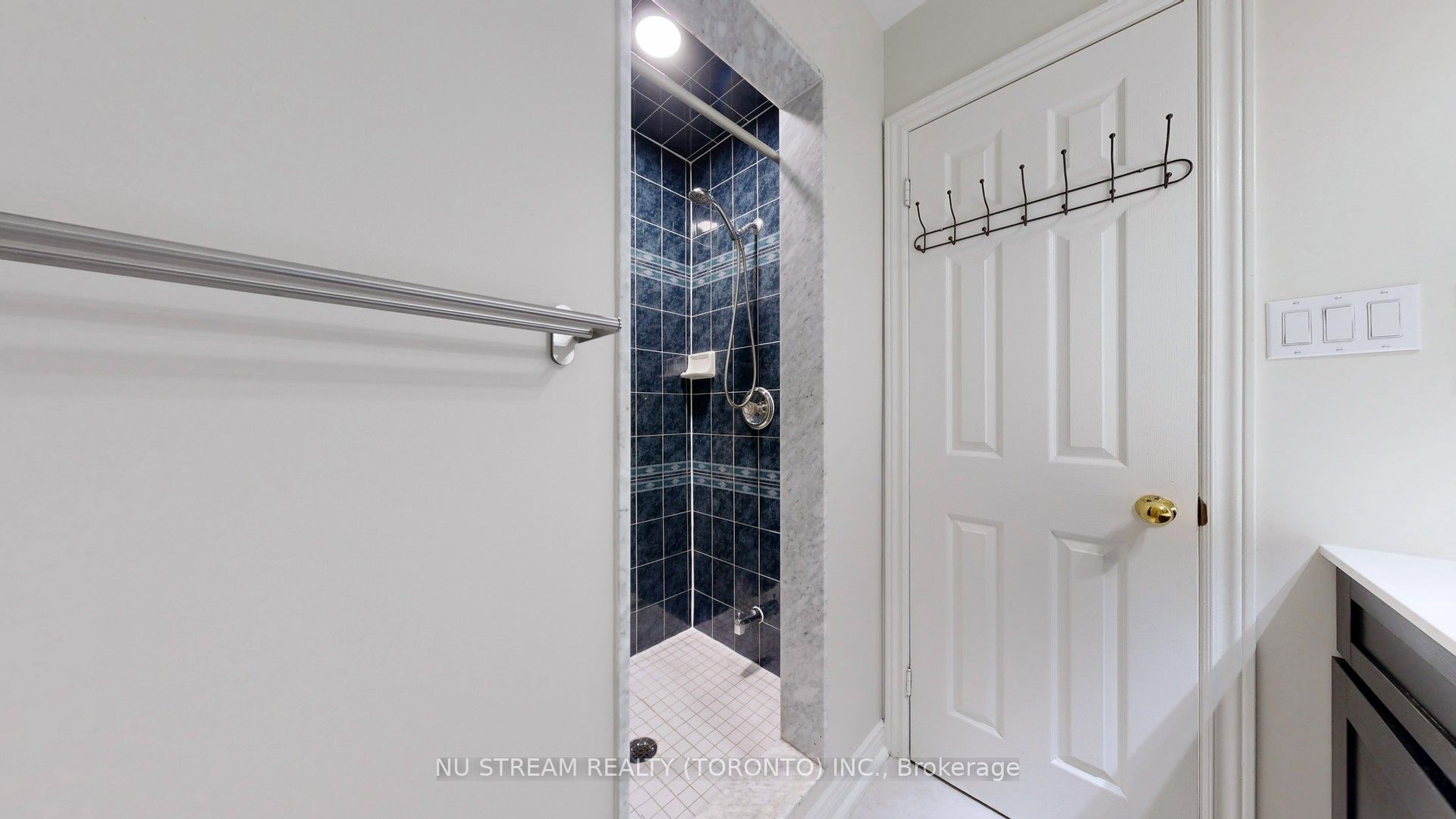 60 Nottingham Drive Property Photo 20