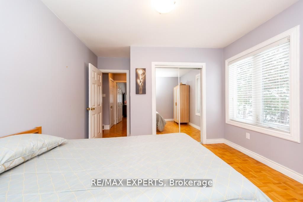7440 17th Side Road Property Photo 31