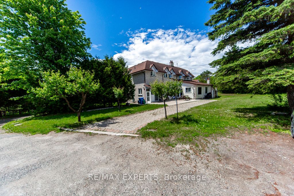 7440 17th Side Road Property Photo 49