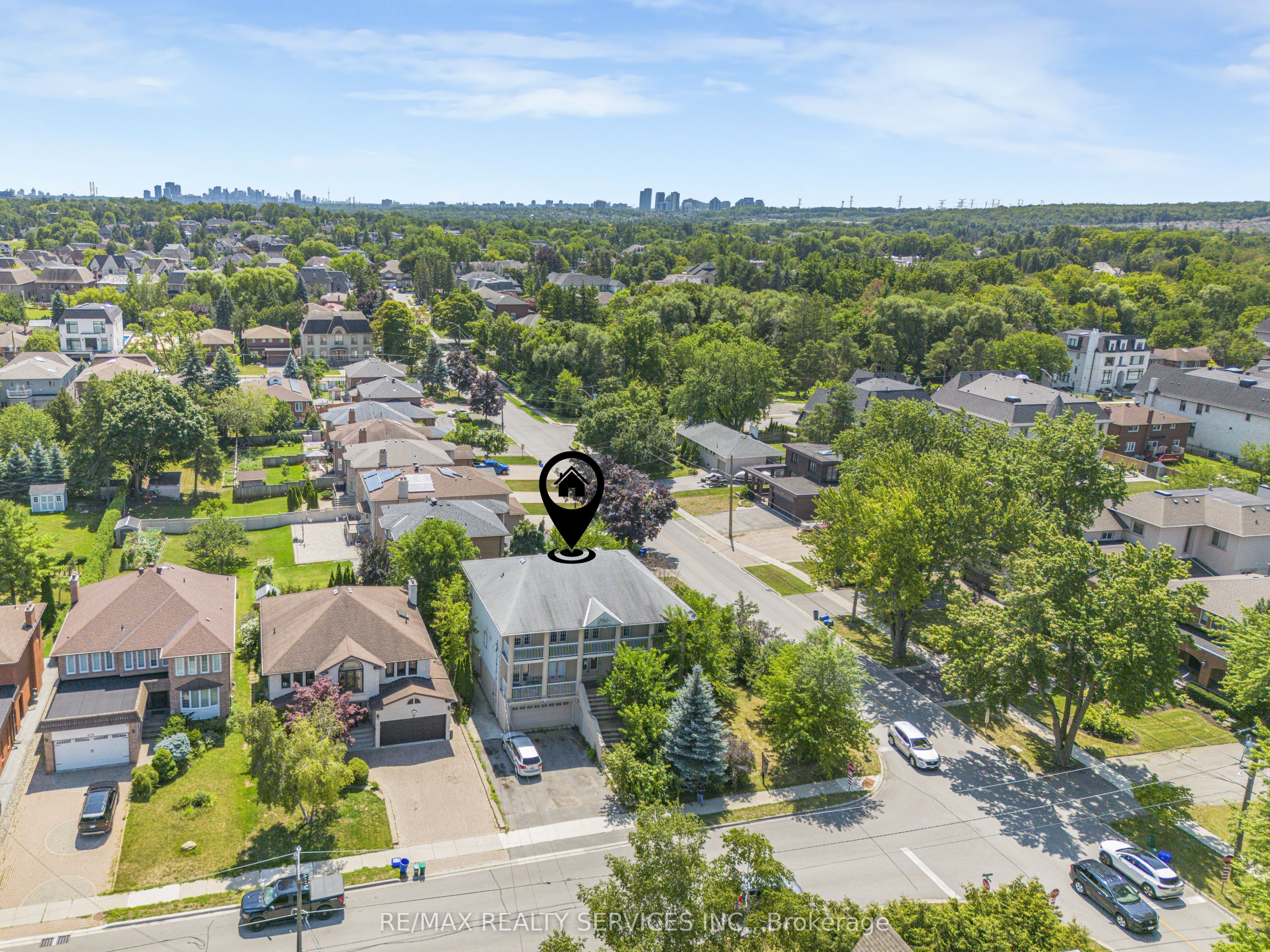 135 Spruce Avenue Property Photo 1