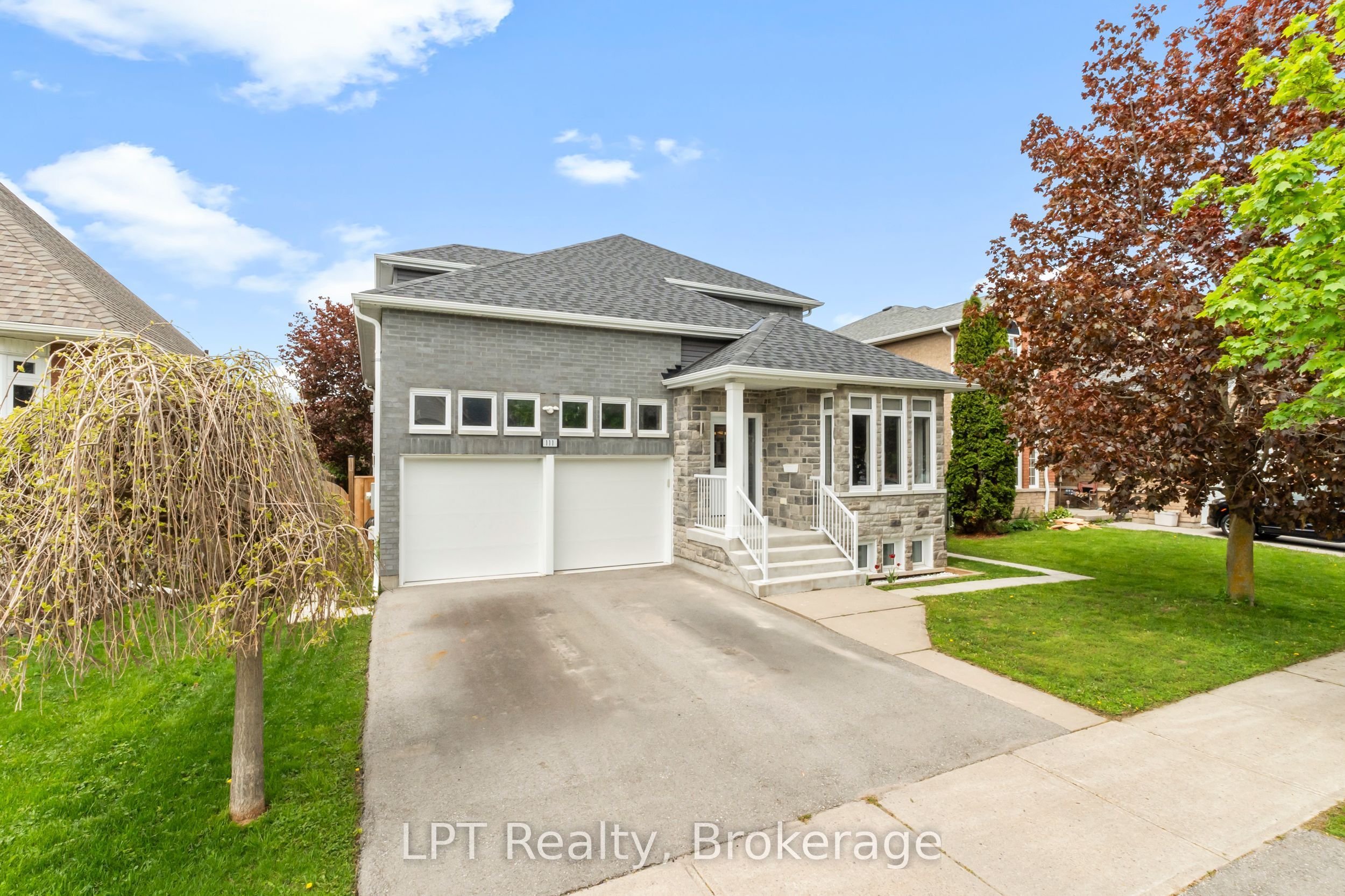 111 Bayview Avenue Property Photo 1