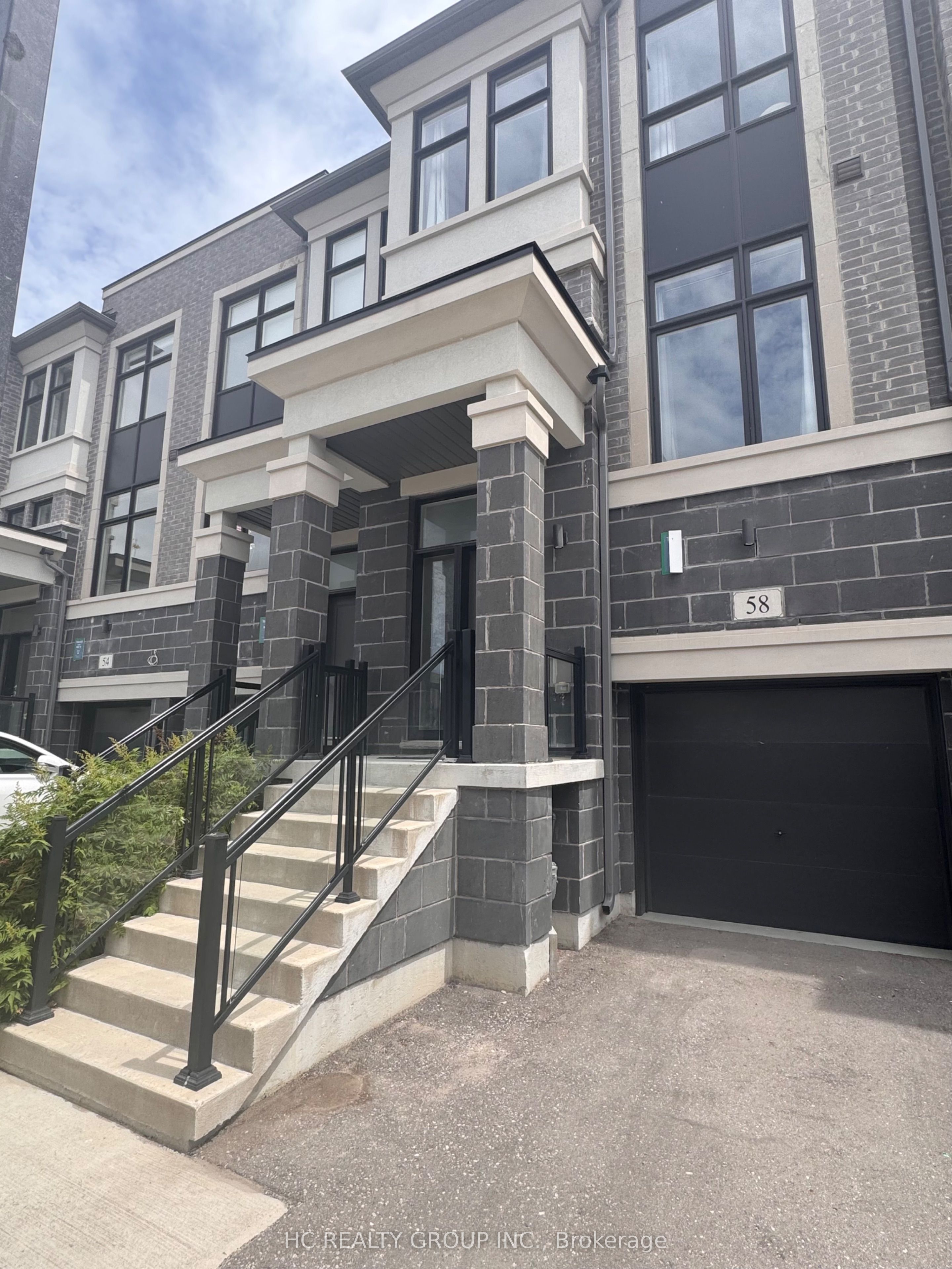 58 Pantheon Lane Property Photo 1