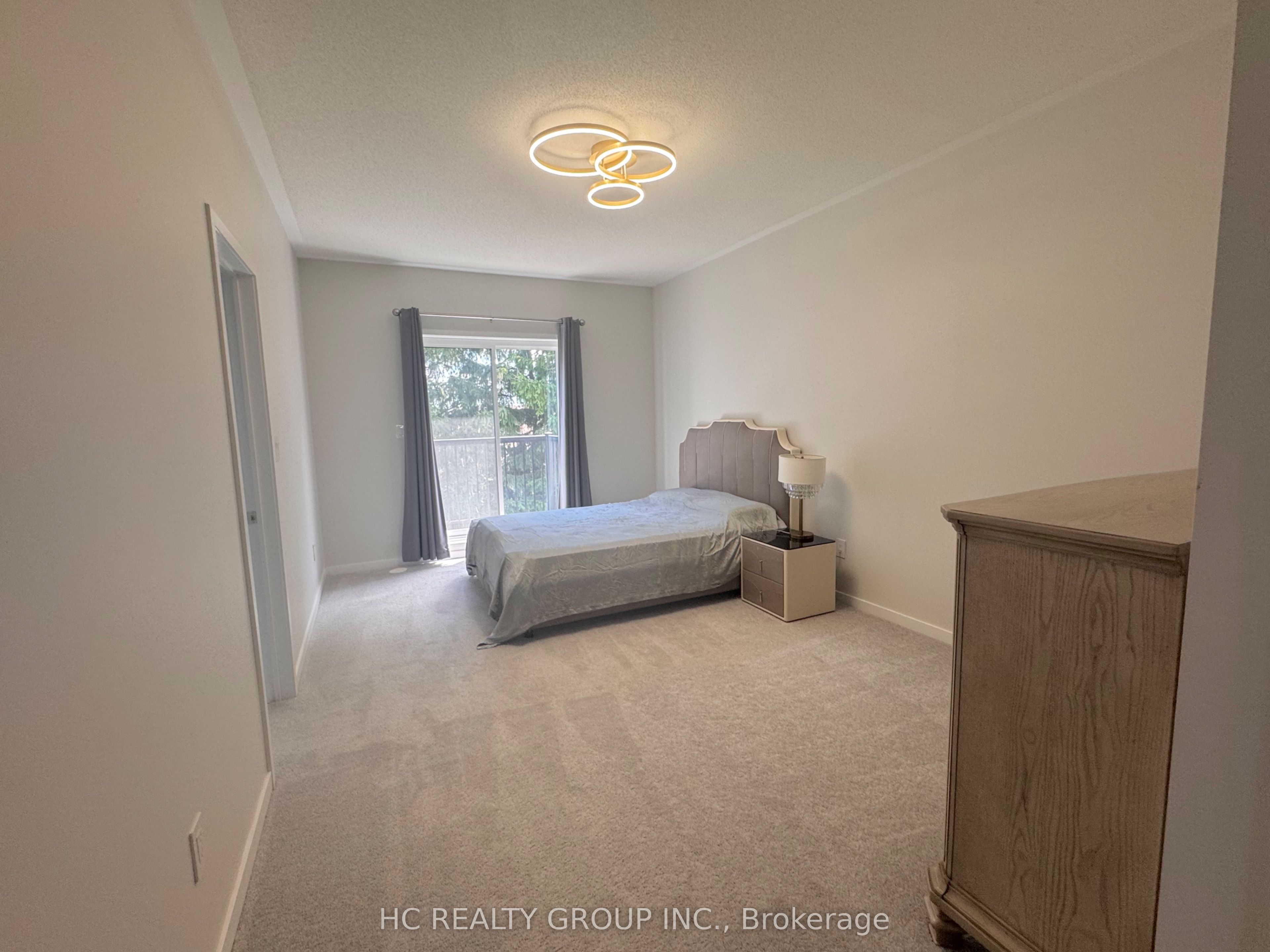58 Pantheon Lane Property Photo 13