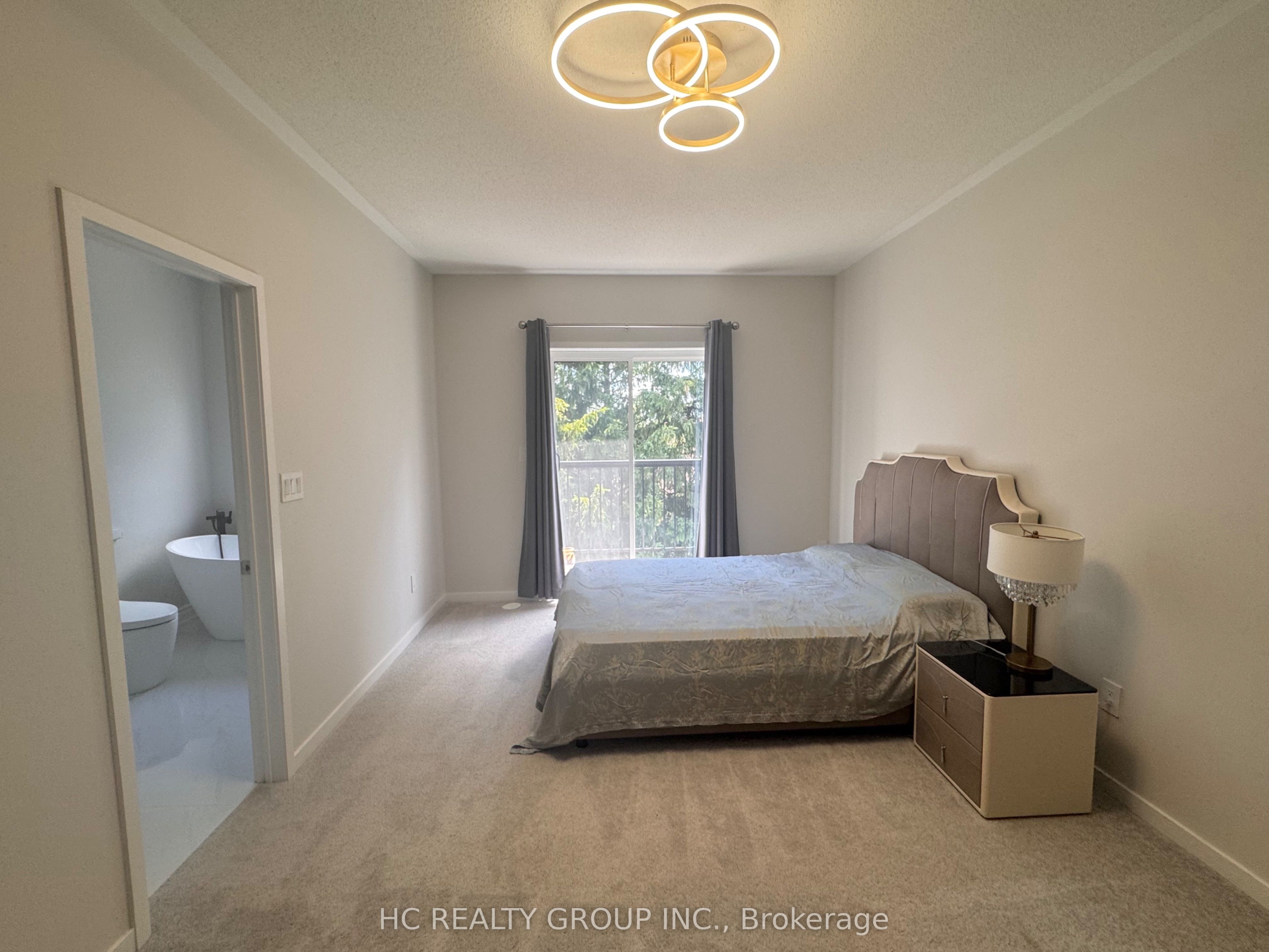 58 Pantheon Lane Property Photo 14