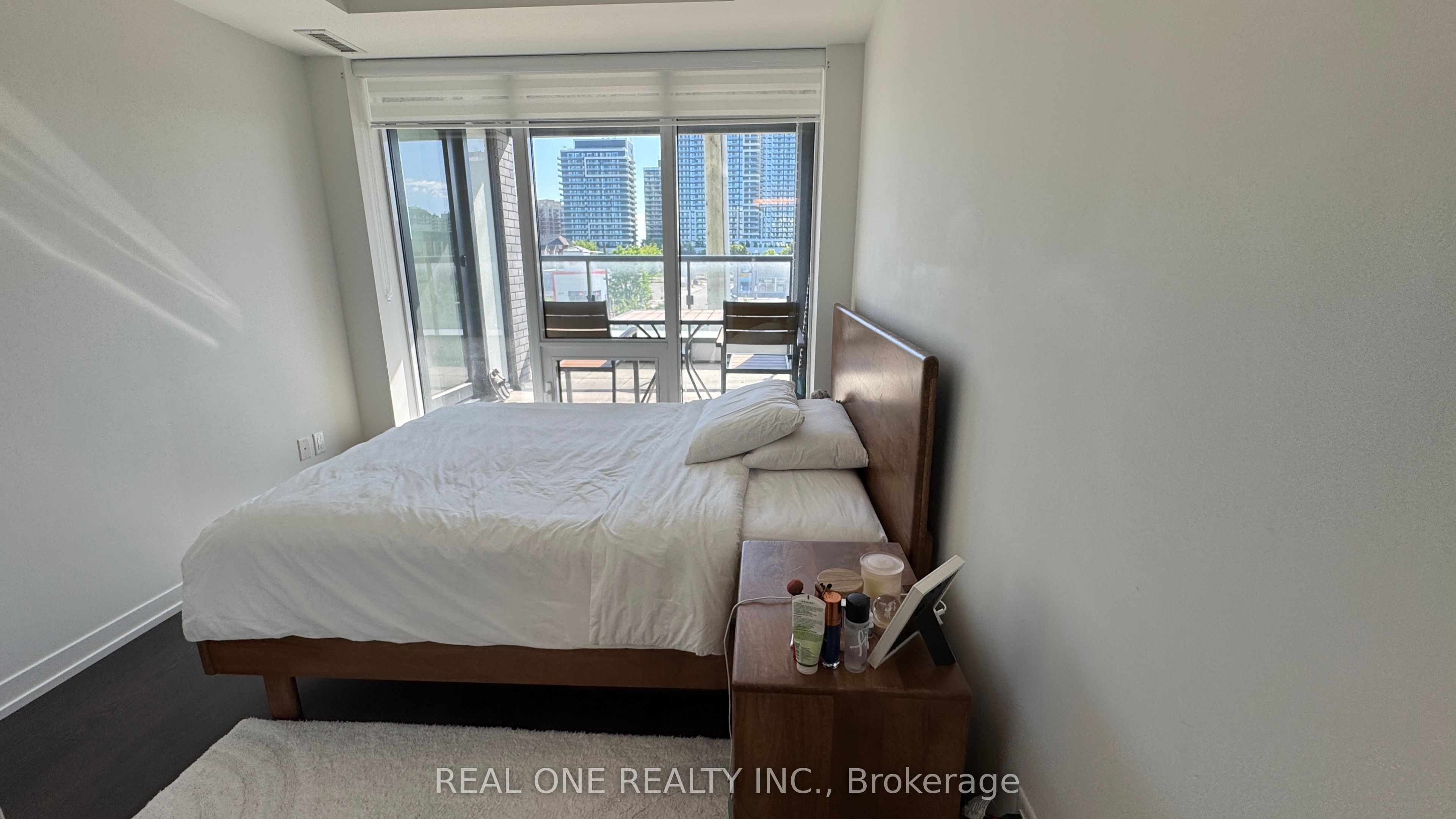 8868 Yonge Street 201e Property Photo 17