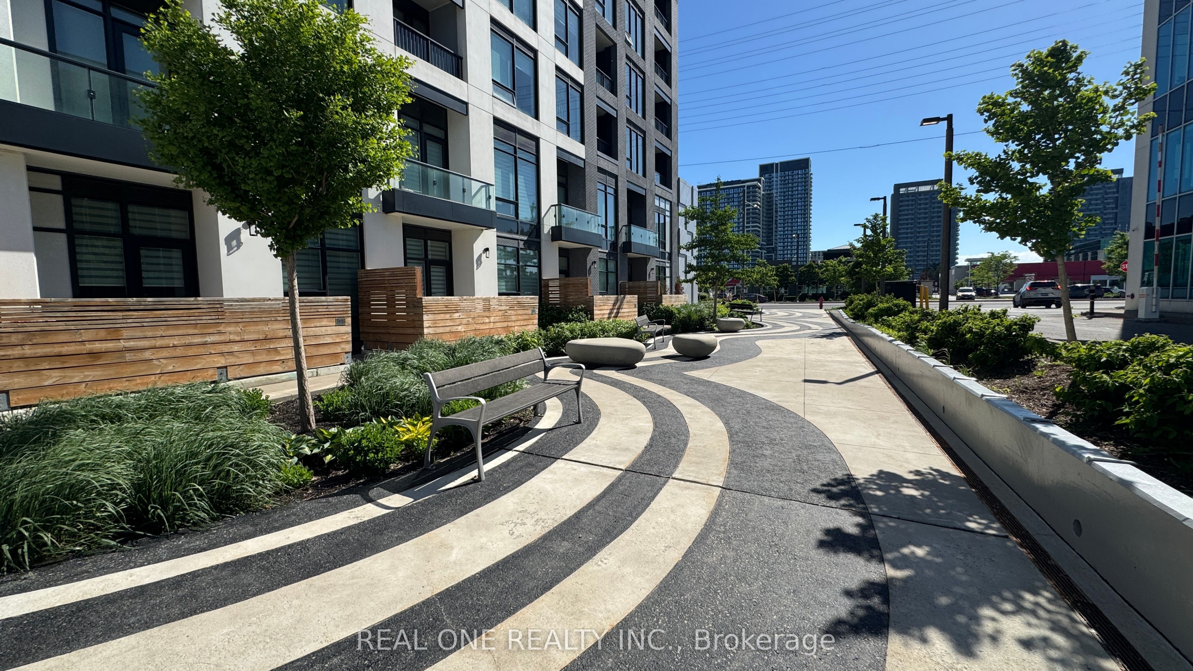8868 Yonge Street 201e Property Photo 30