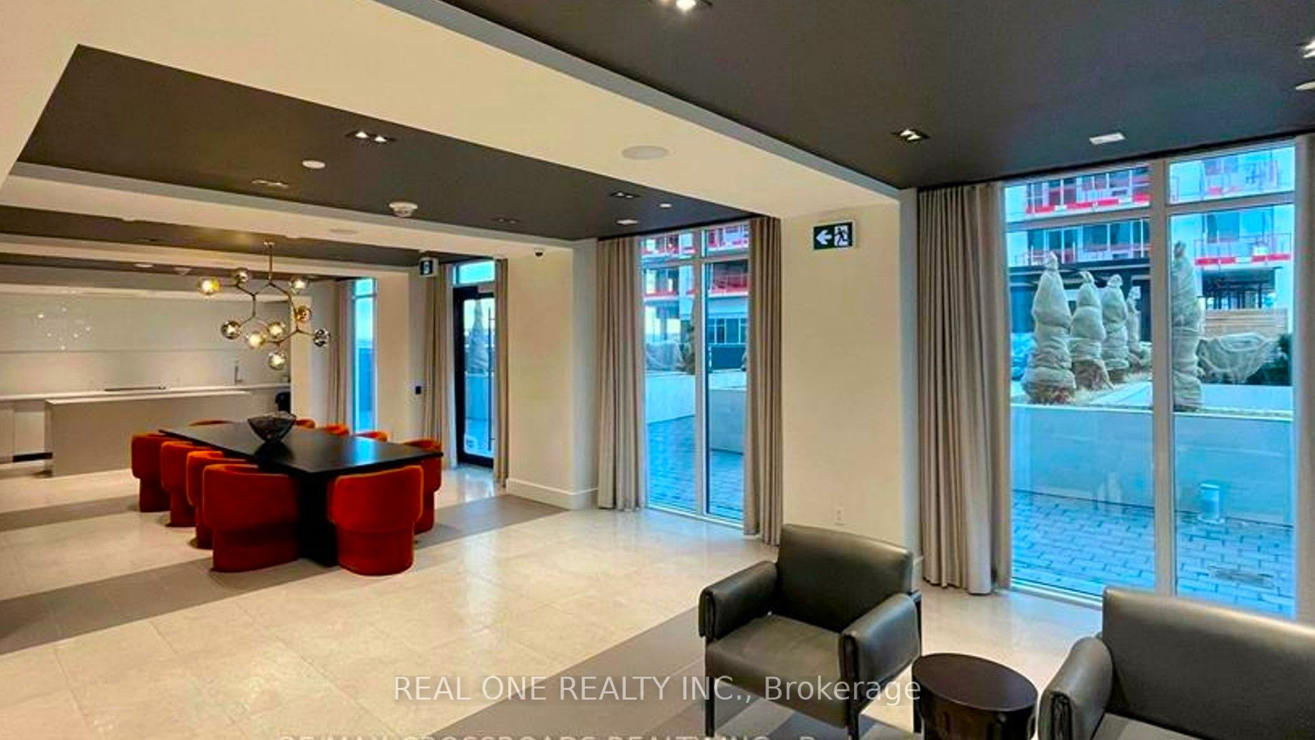 8868 Yonge Street 201e Property Photo 32
