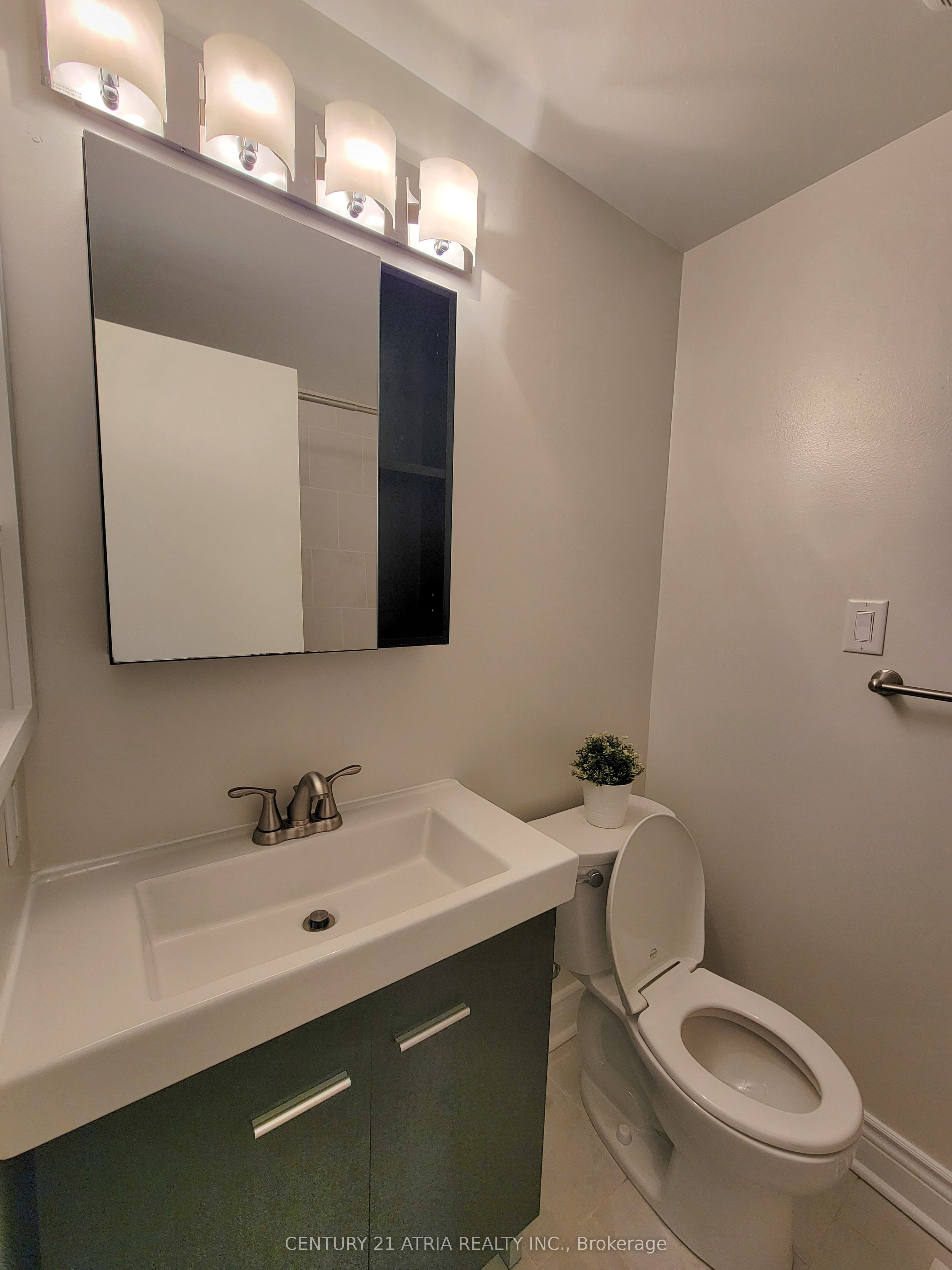 36 Ravengloss Drive Property Photo 25