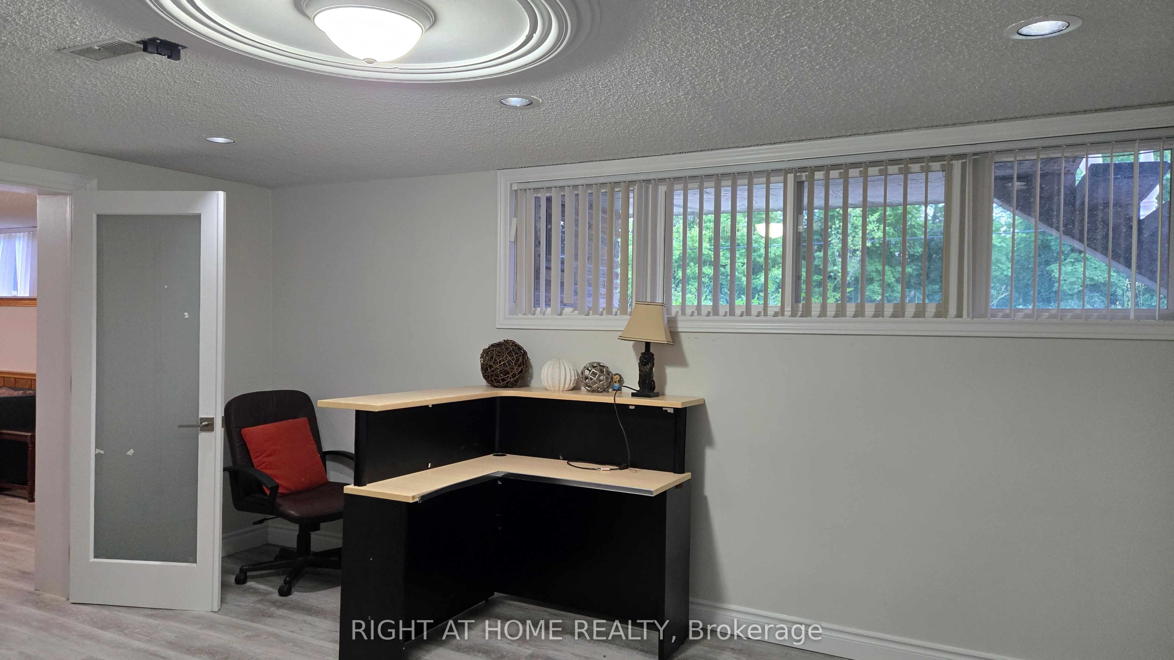 20 May Avenue Property Photo 20