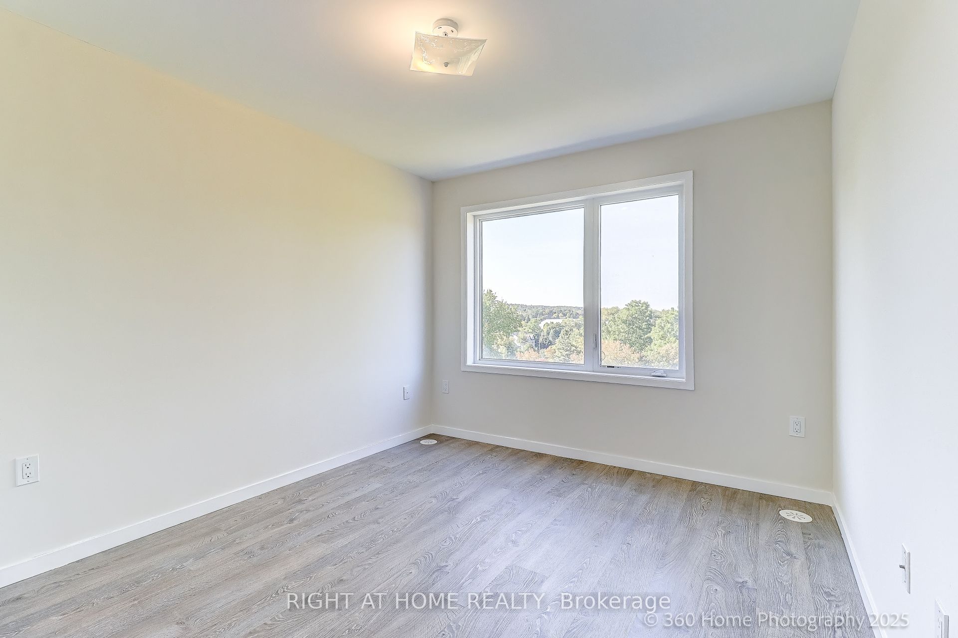 200 Alex Gardner Circle 28 Property Photo 13