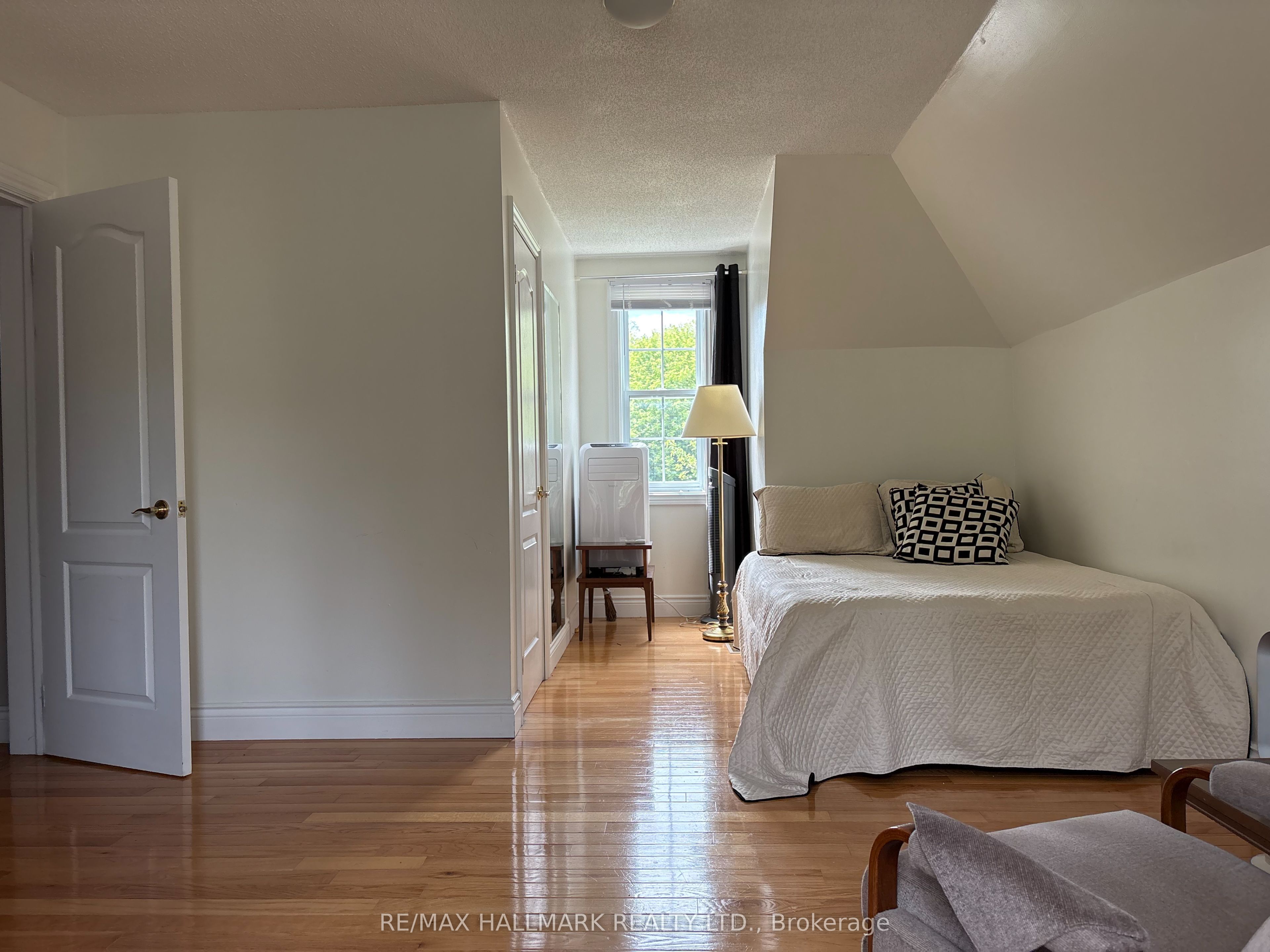 27 Tranmer Road Property Photo 3
