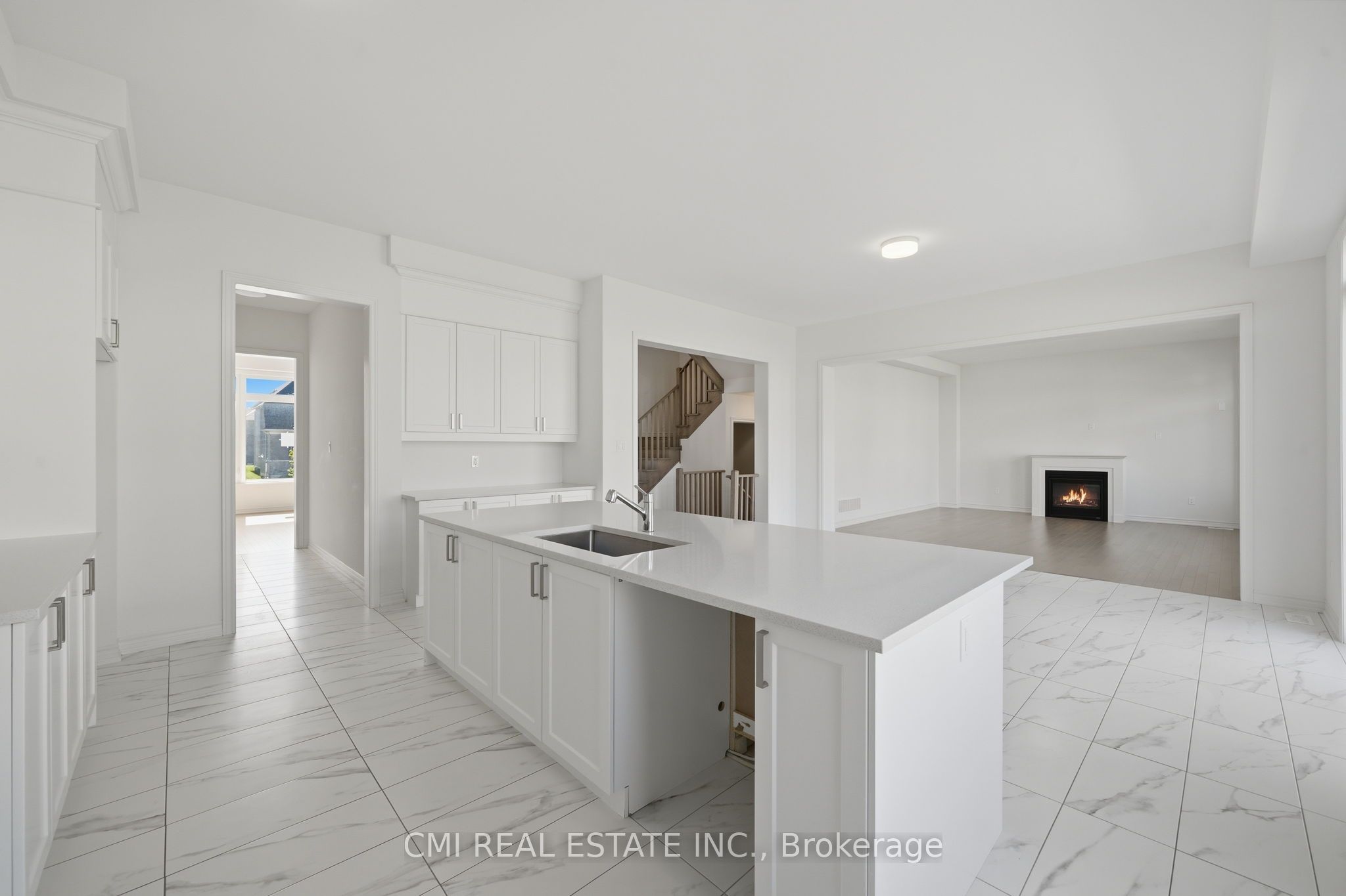 25 Bellflower Crescent Property Photo 14