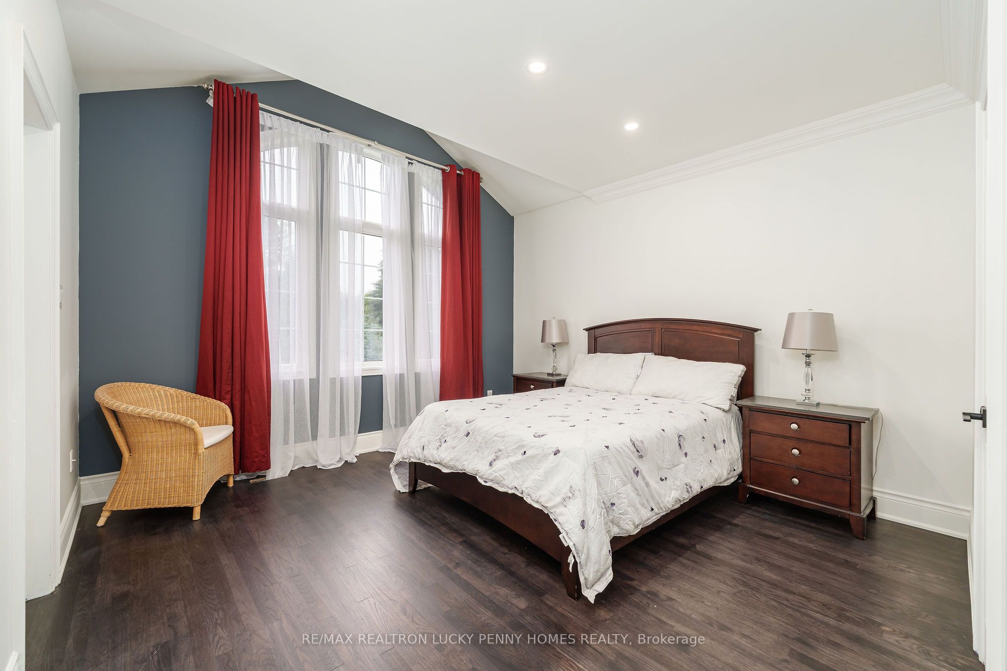 30 Bernadotte Drive Property Photo 27