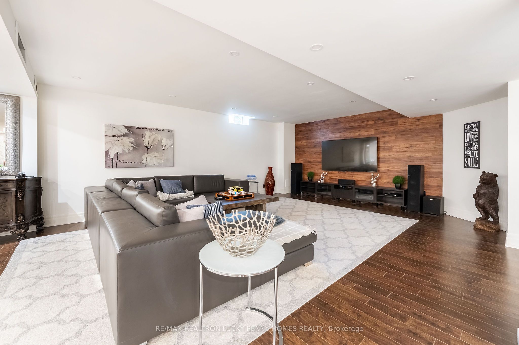 30 Bernadotte Drive Property Photo 36