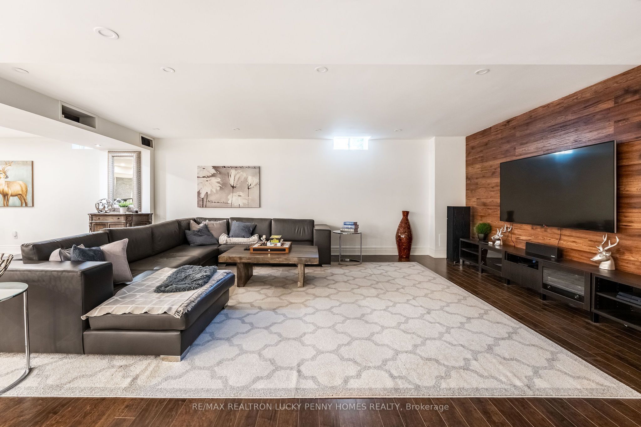 30 Bernadotte Drive Property Photo 37