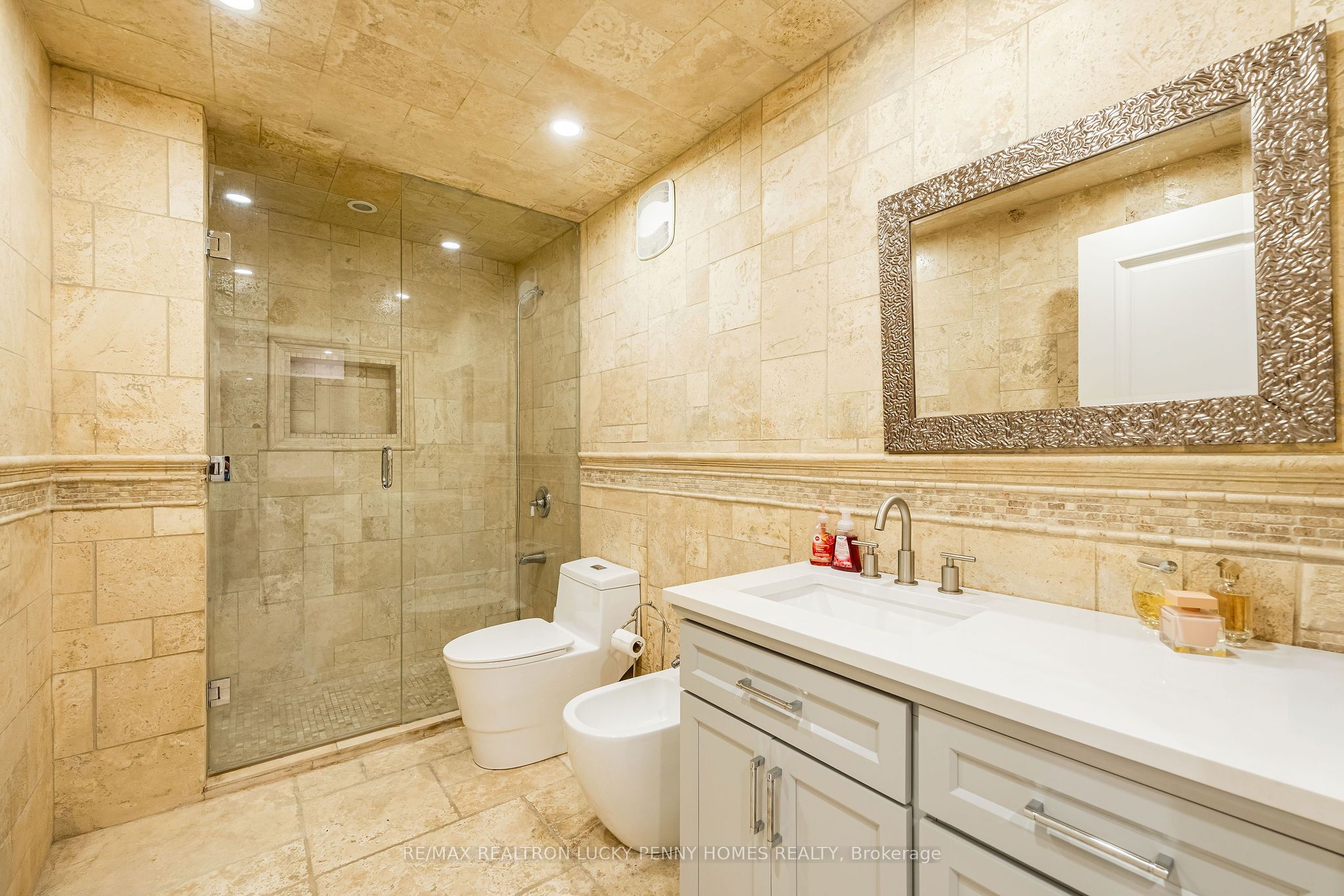 30 Bernadotte Drive Property Photo 38