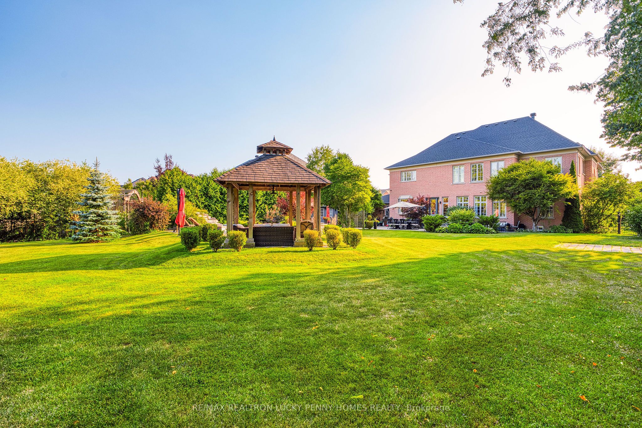 30 Bernadotte Drive Property Photo 48