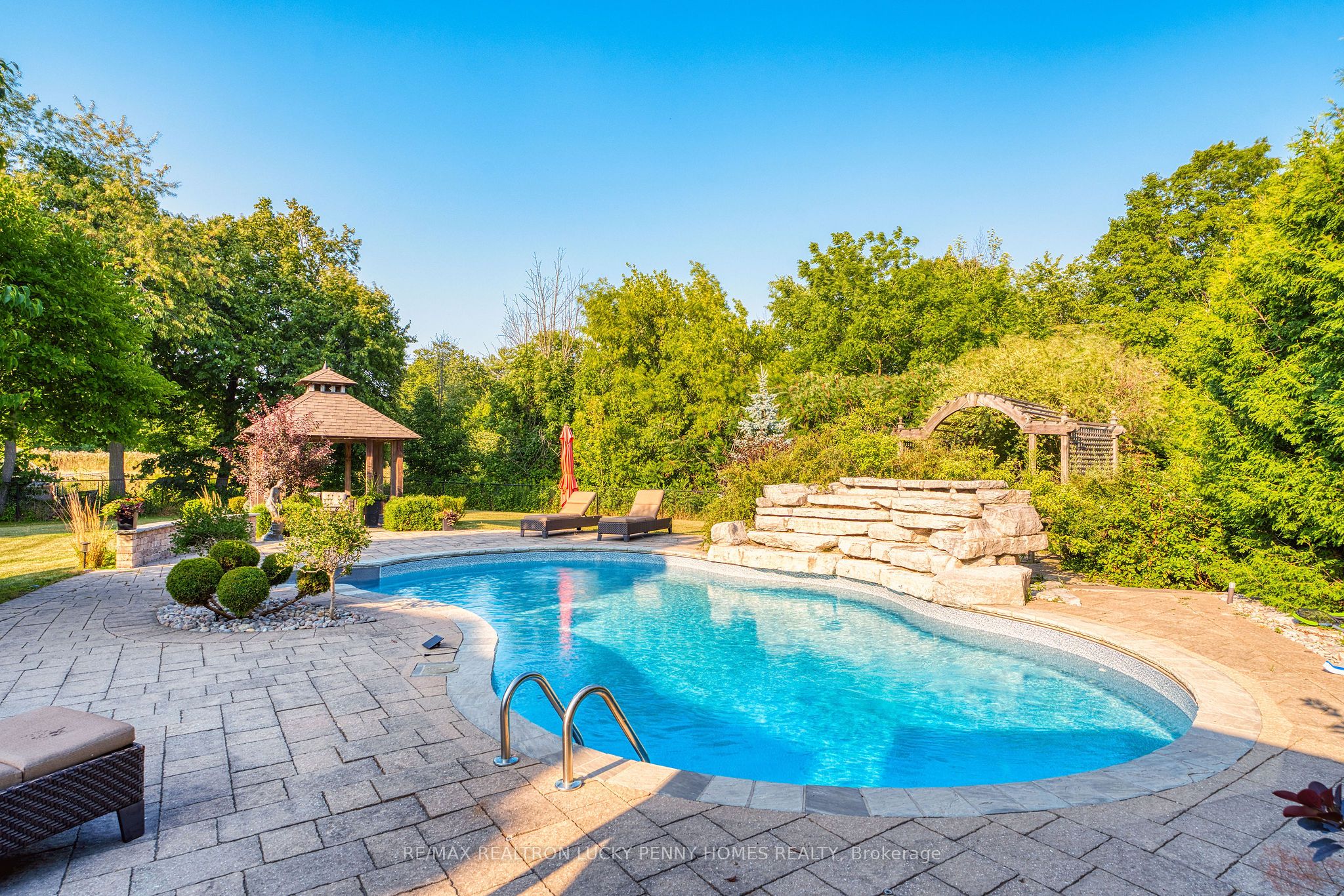 30 Bernadotte Drive Property Photo 49