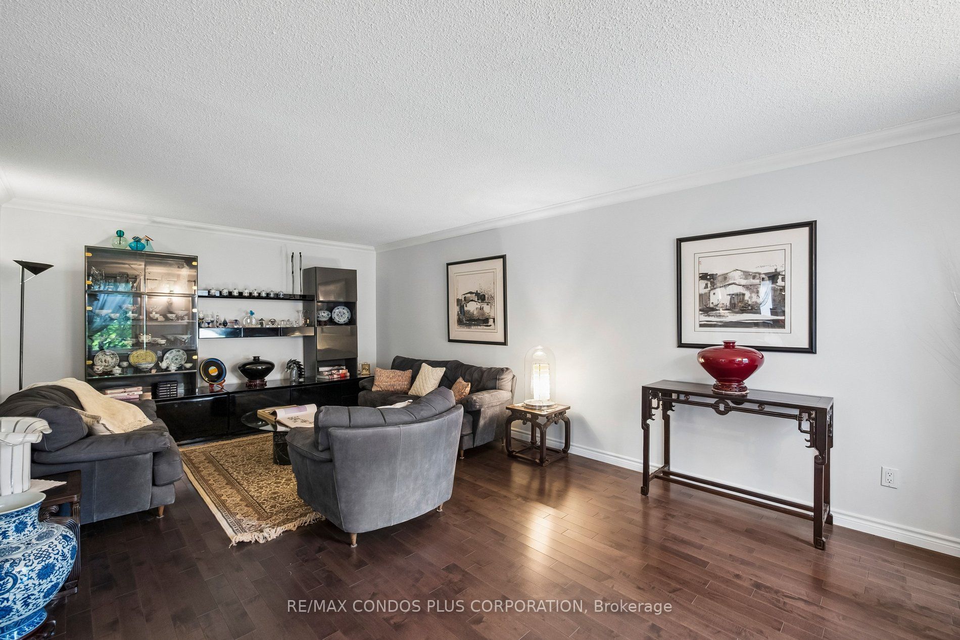 57 Delhi Crescent Property Photo 7