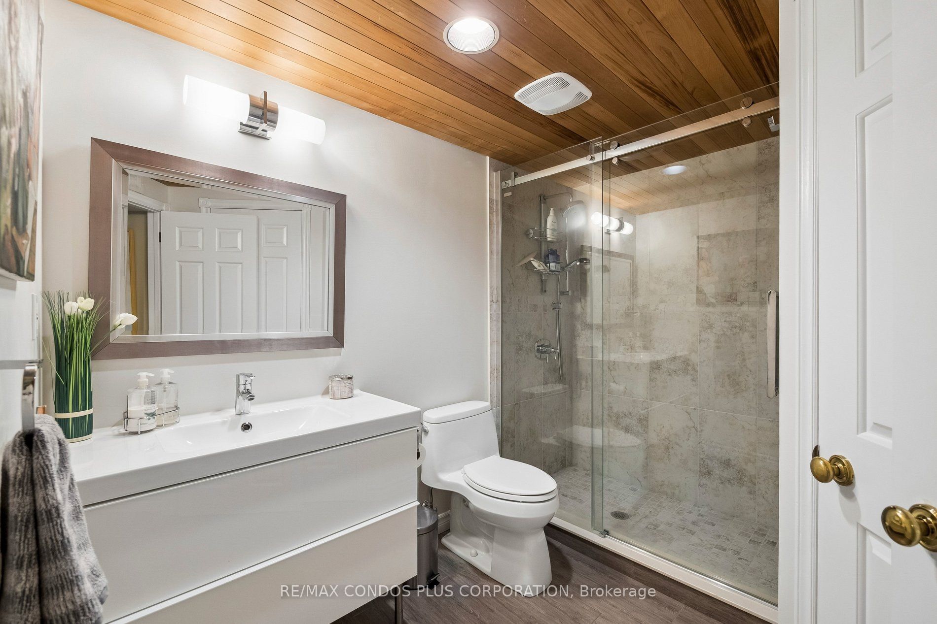 57 Delhi Crescent Property Photo 27