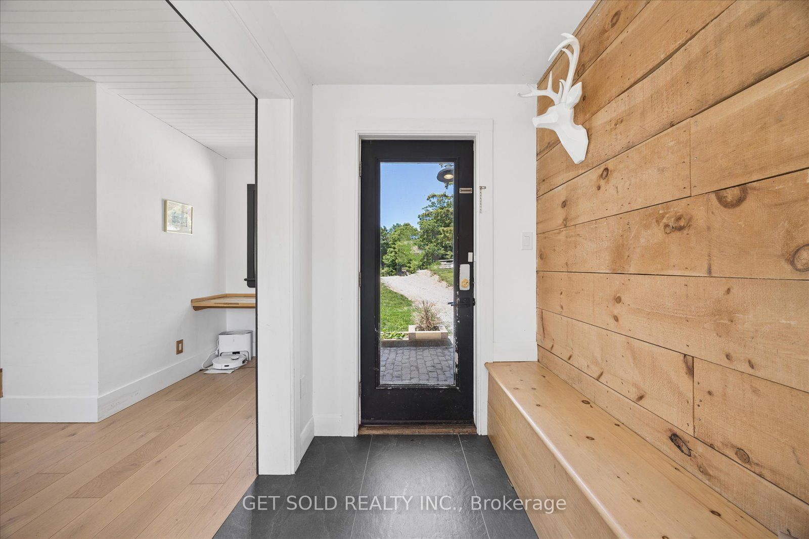14059 Mccowan Road Property Photo 7