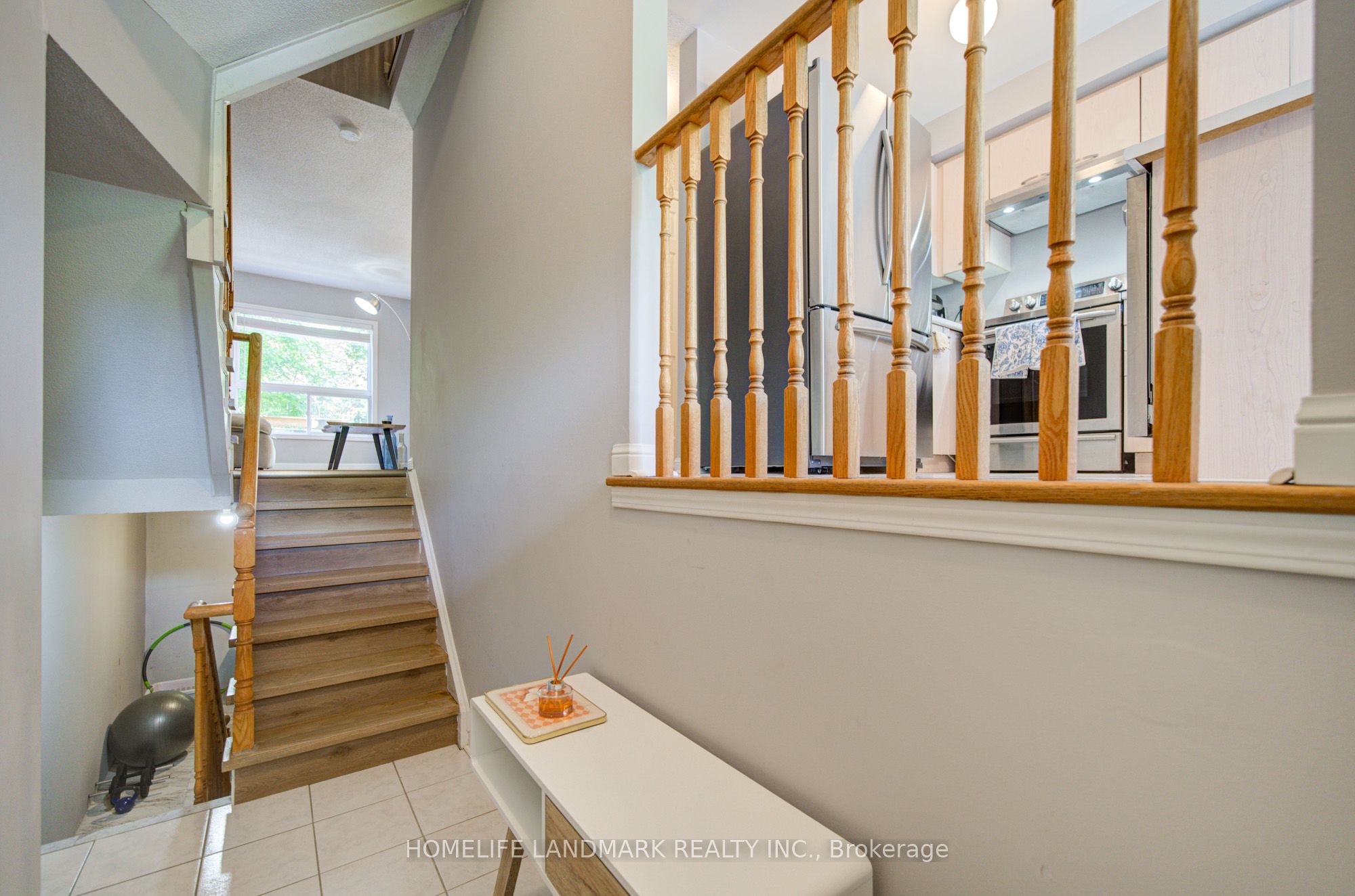 545 Bondi Avenue Property Photo 5