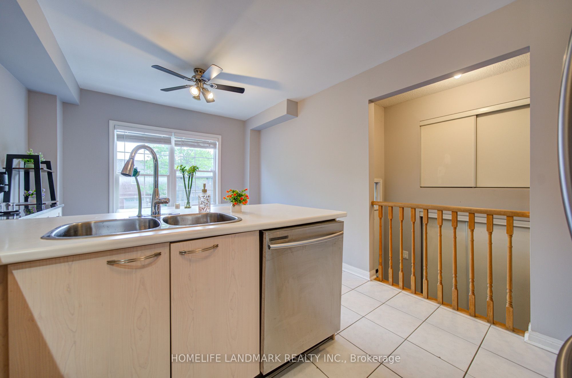 545 Bondi Avenue Property Photo 12