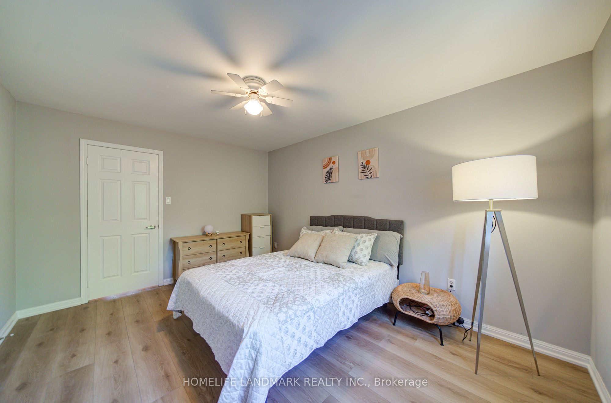 545 Bondi Avenue Property Photo 21