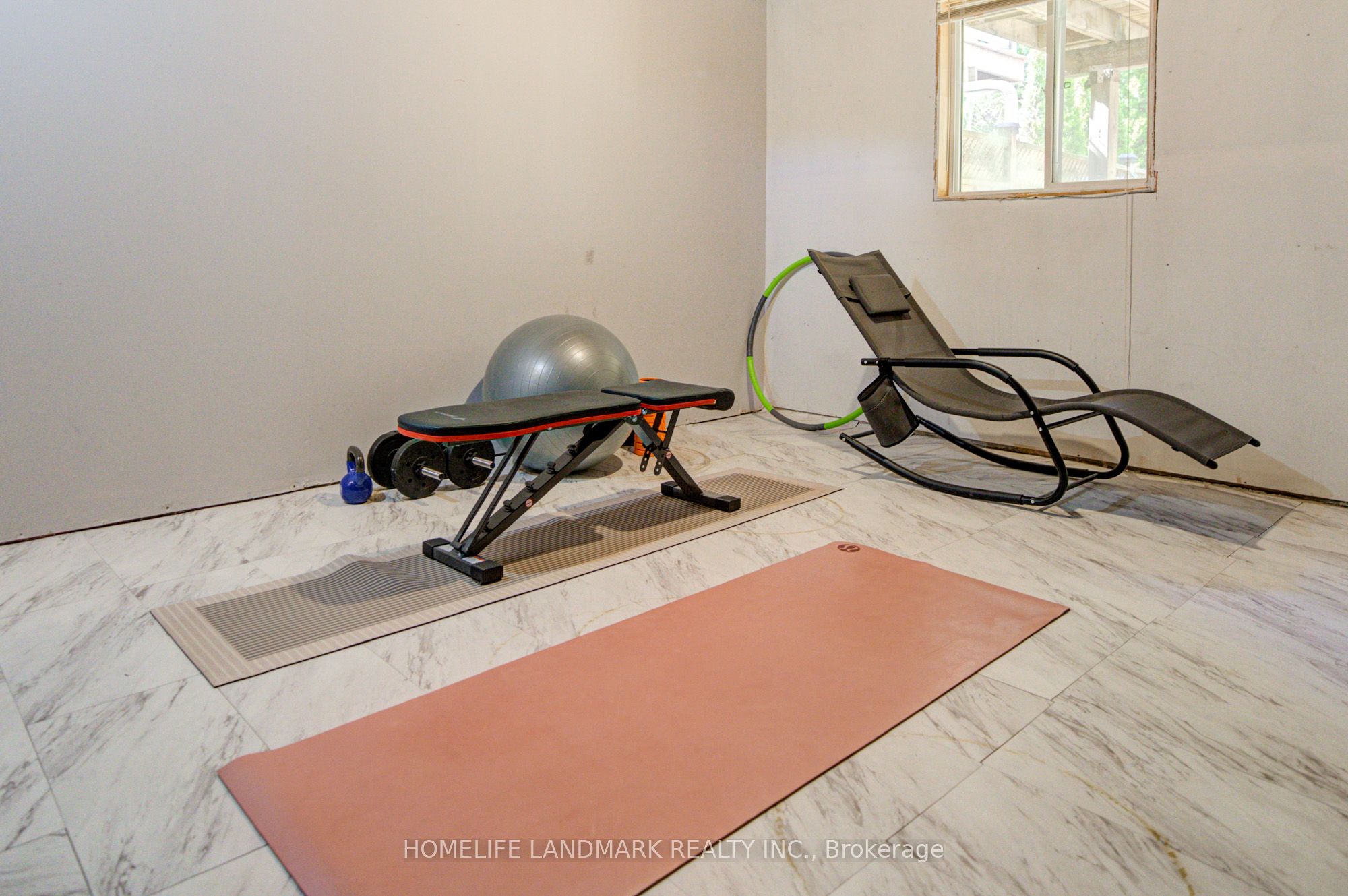 545 Bondi Avenue Property Photo 32