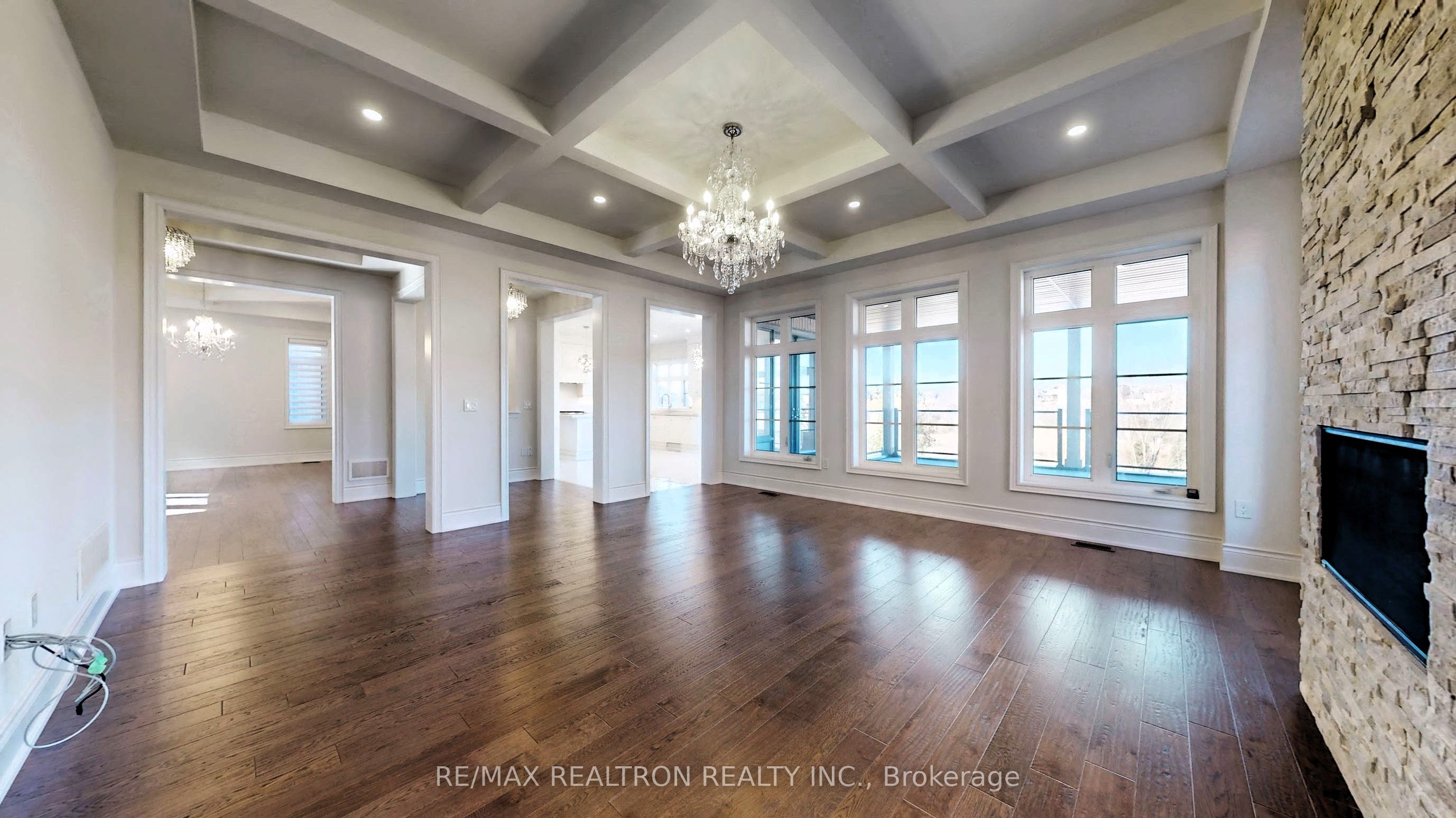 52 Rolling Green Court Property Photo 11