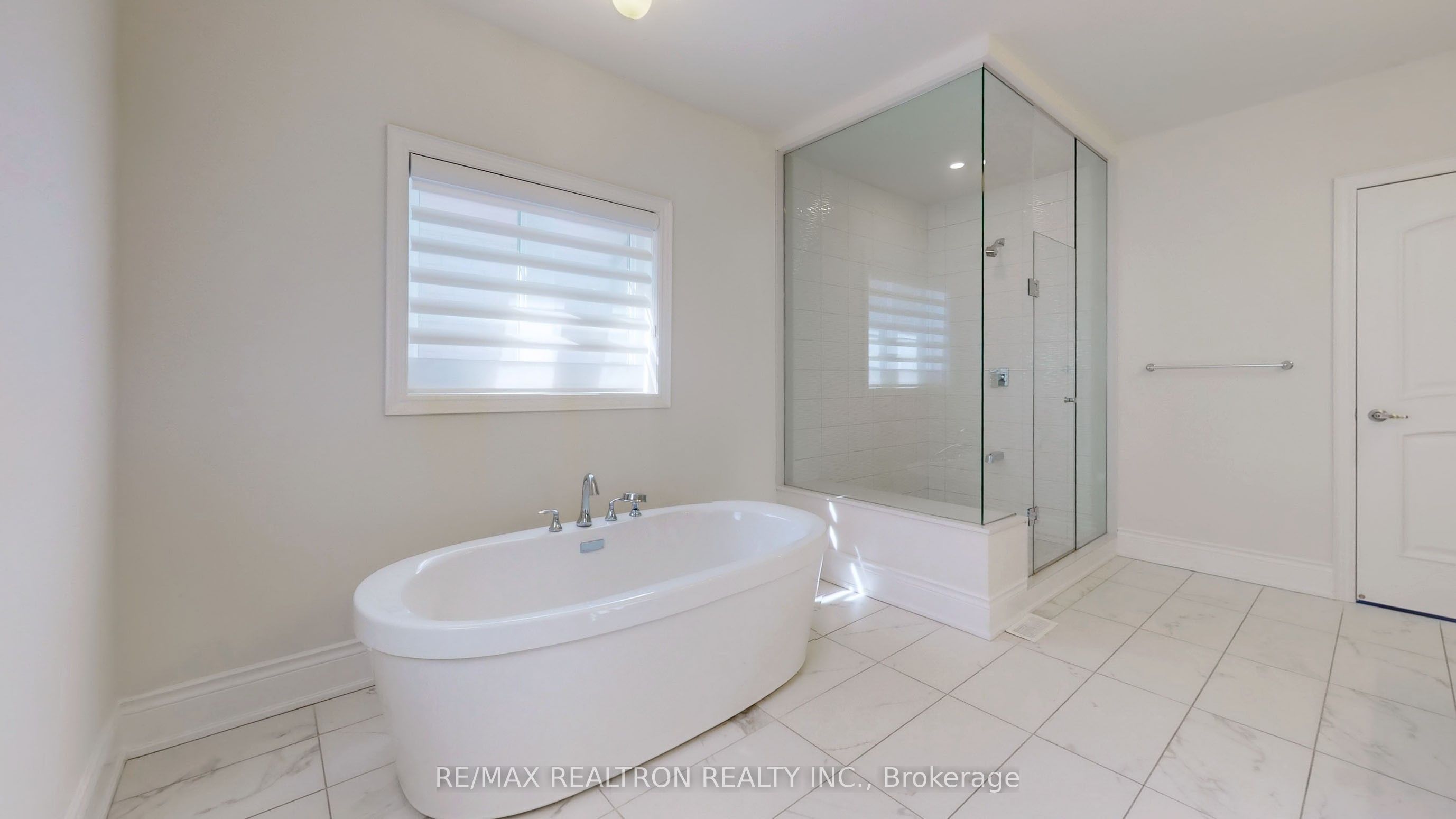 52 Rolling Green Court Property Photo 35