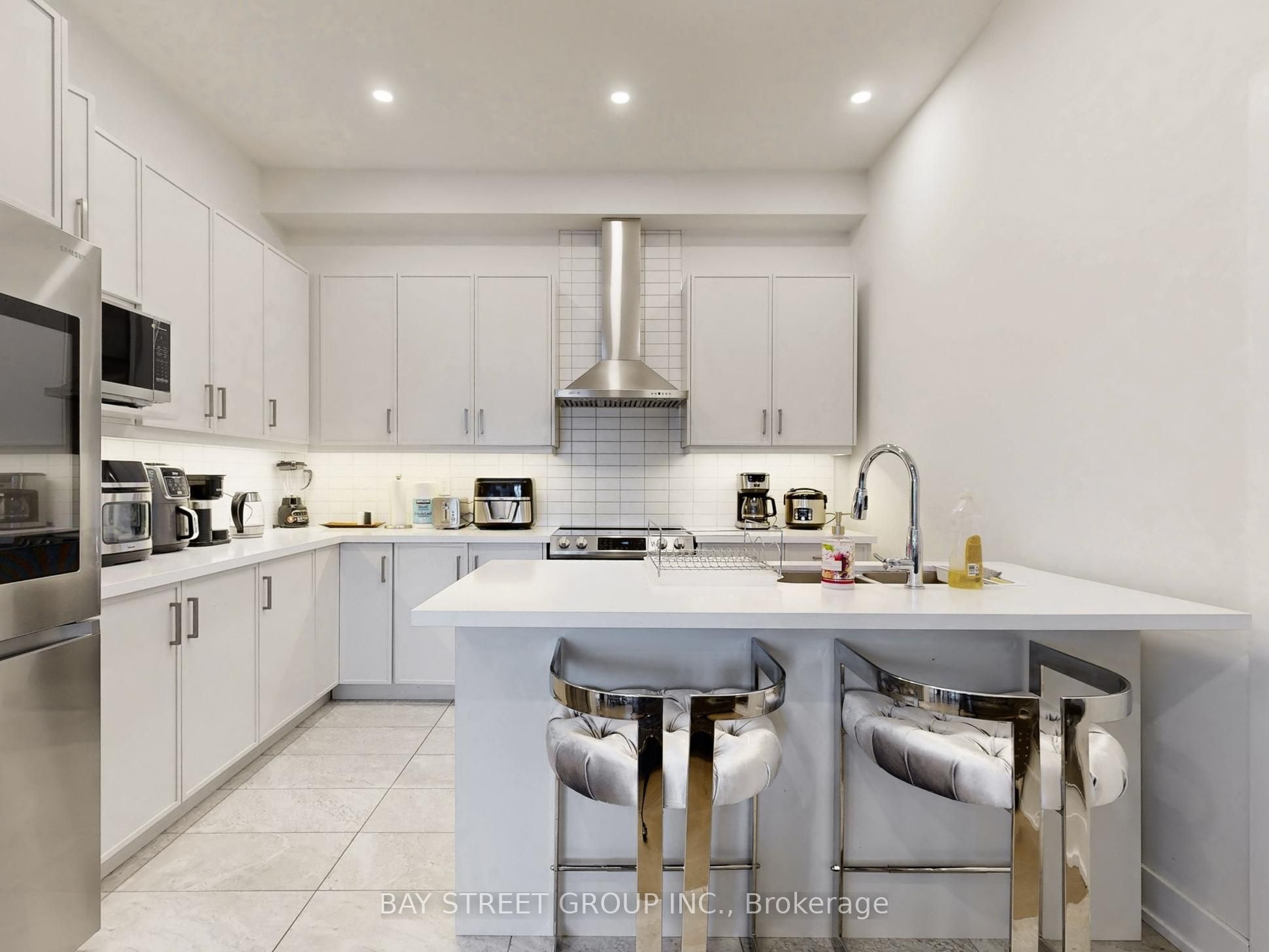 88 Harvey Bunker Crescent Property Photo 7