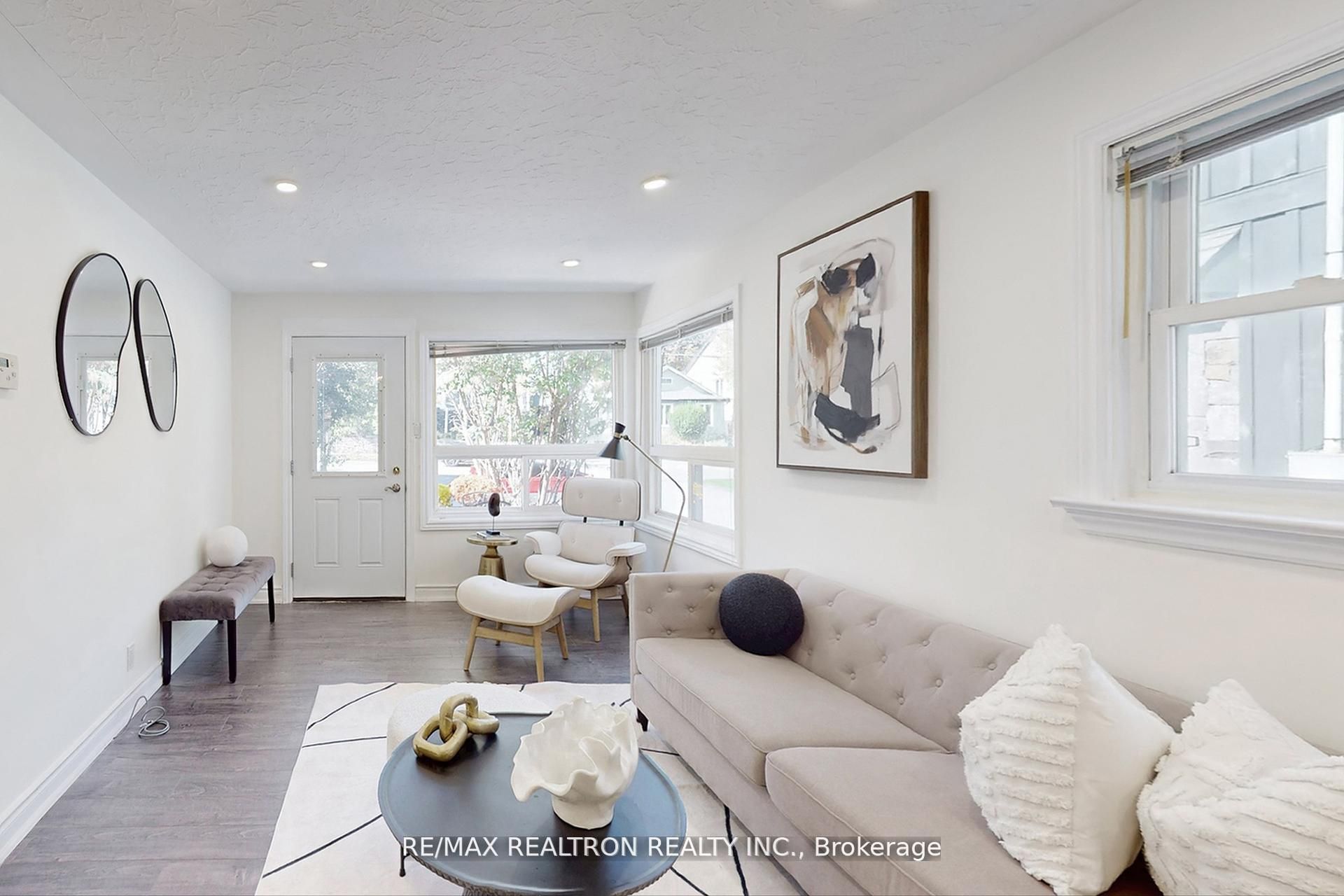59 Machell Avenue Property Photo 10
