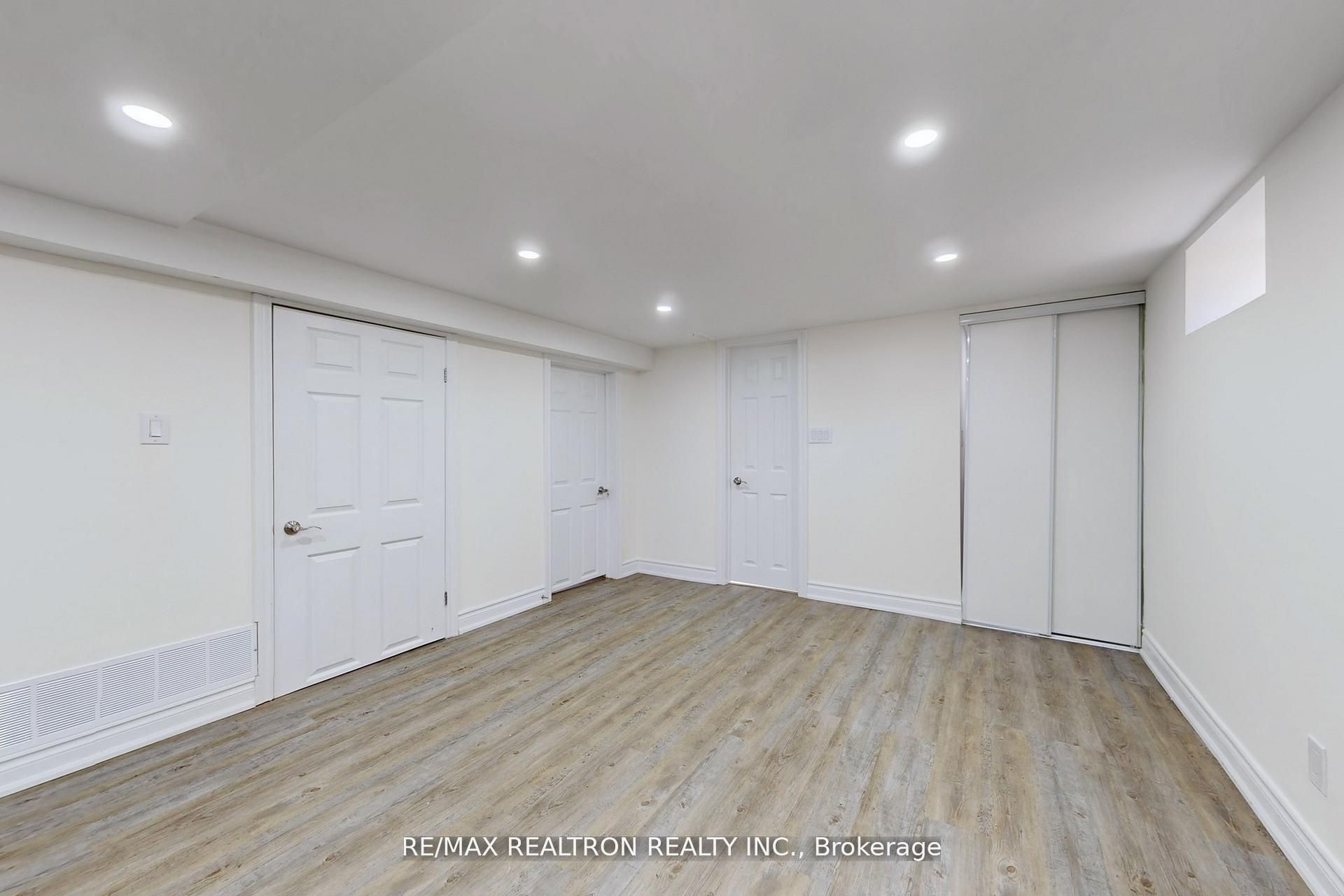 59 Machell Avenue Property Photo 32