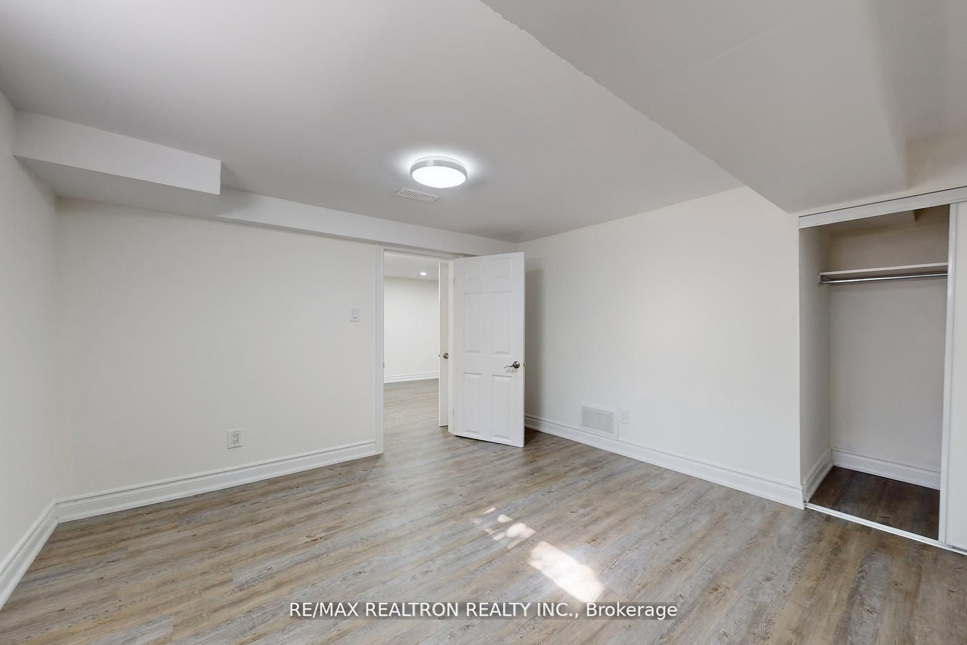 59 Machell Avenue Property Photo 38
