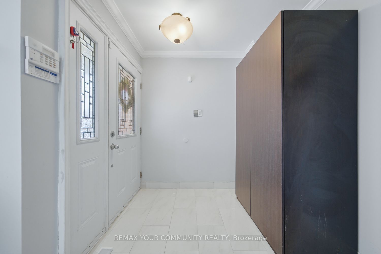 130 Andrea Lane Property Photo 6