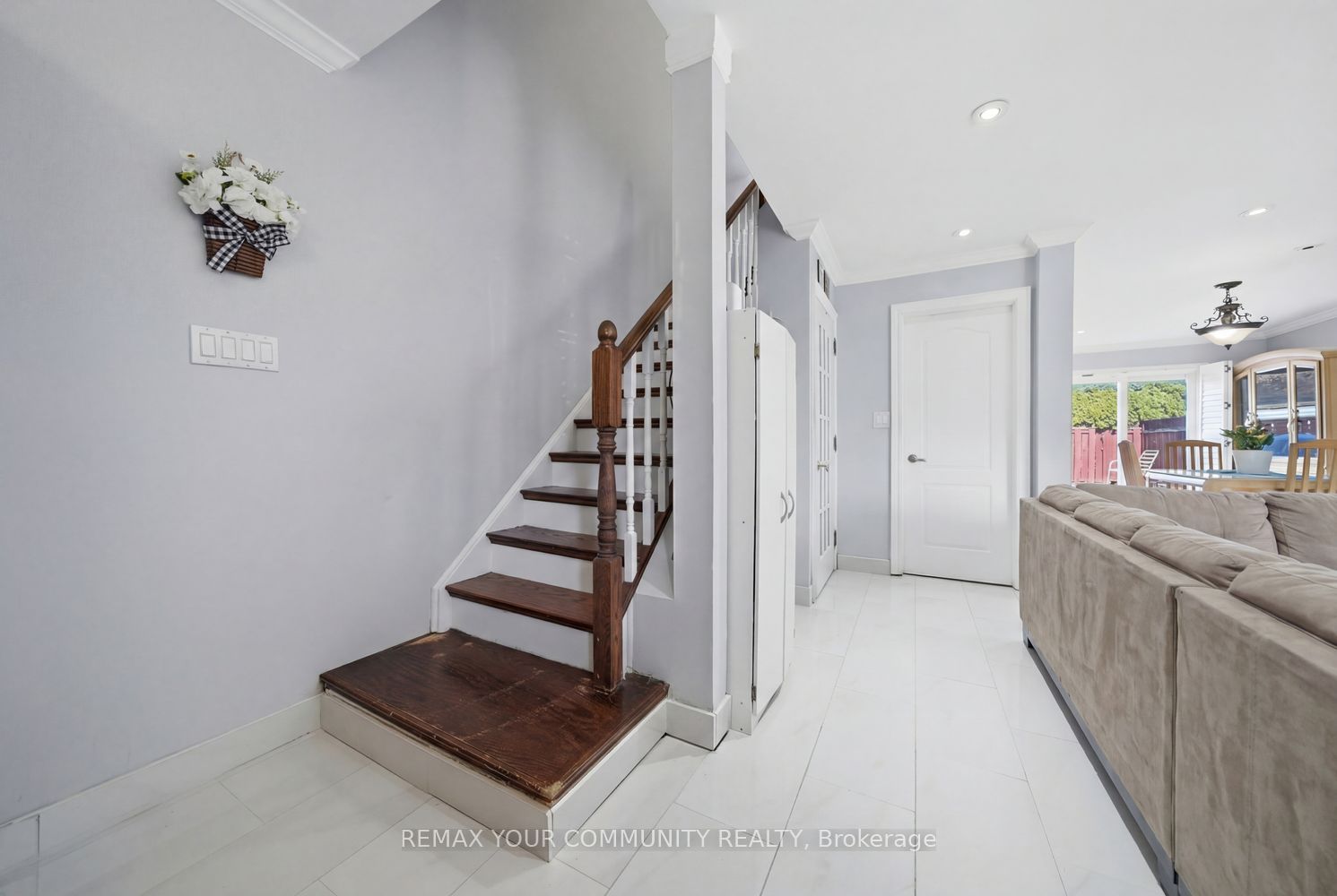 130 Andrea Lane Property Photo 7