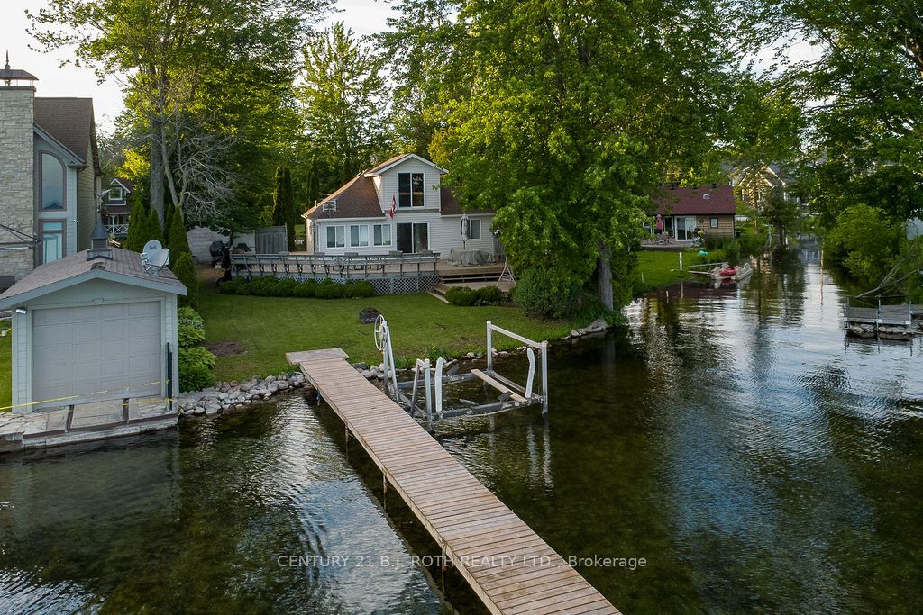 2389 Crystal Beach Road Property Photo 1