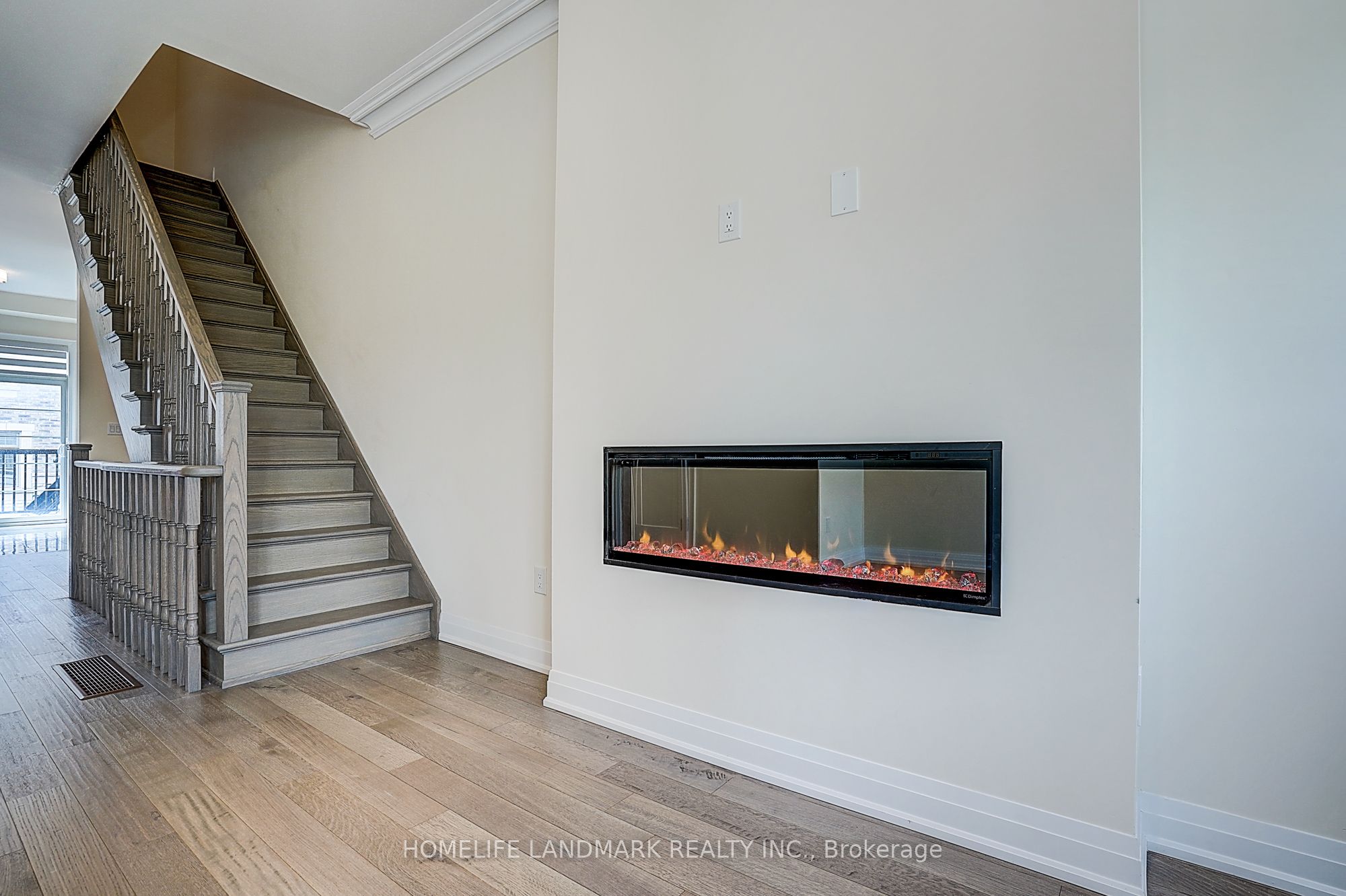 4263 Major Mackenzie Drive E Property Photo 24