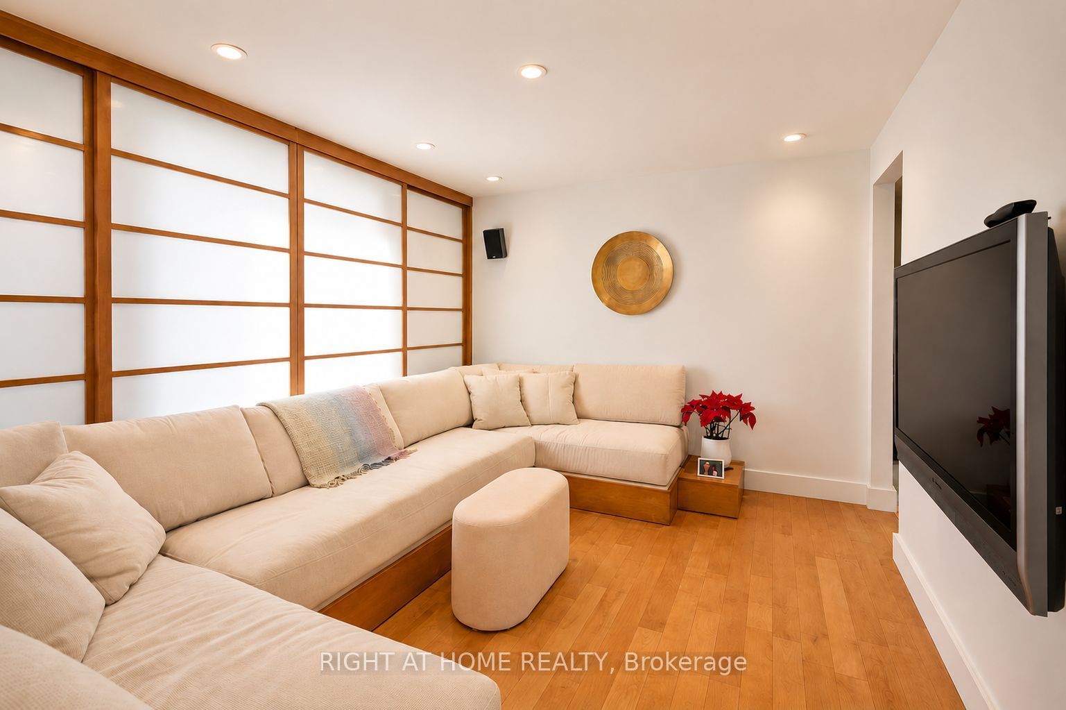 54 London Road Property Photo 7