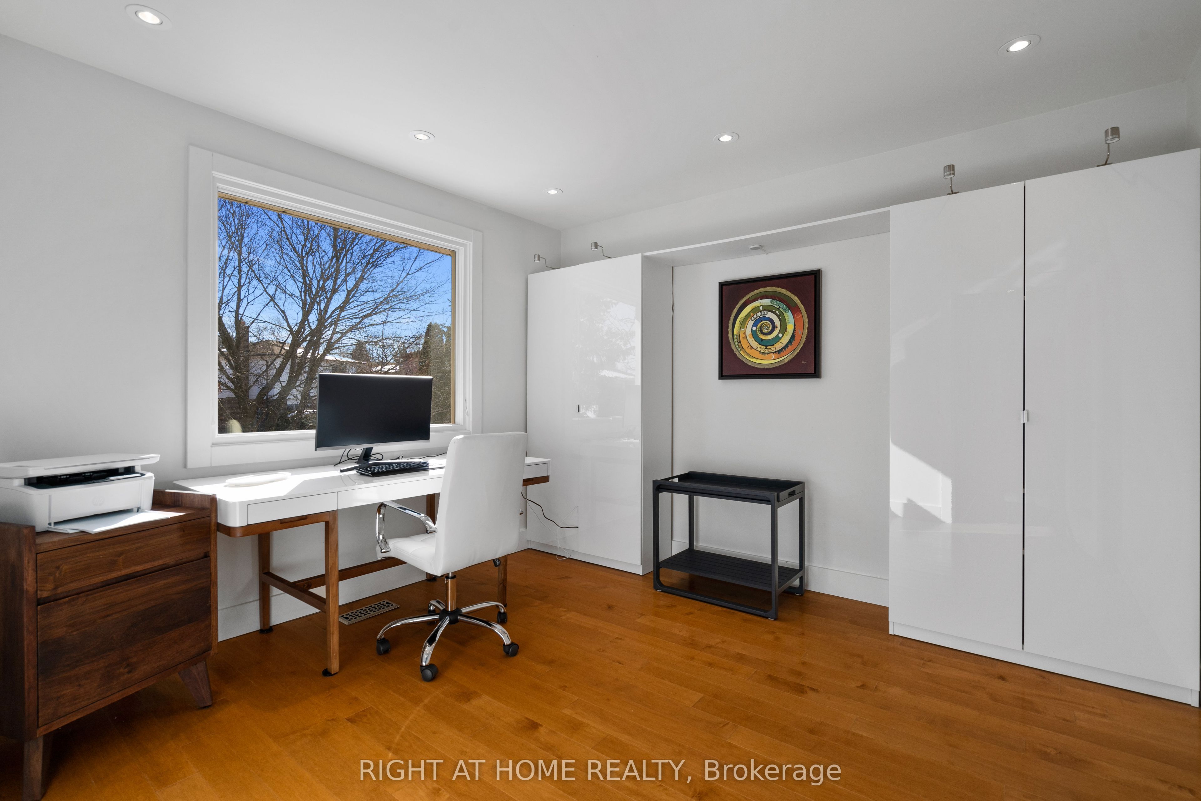 54 London Road Property Photo 16
