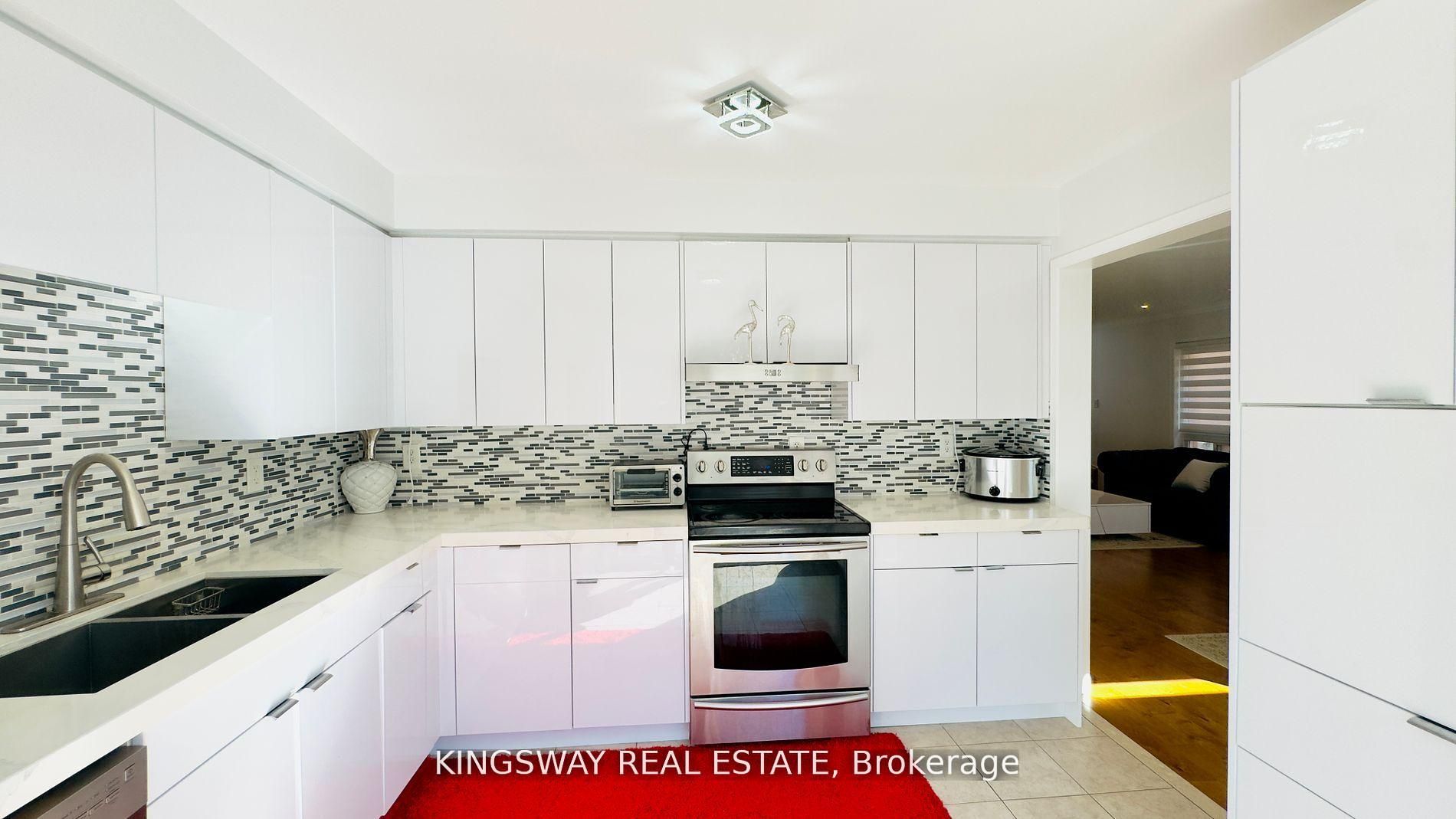 164 Gail Parks Crescent Property Photo 10