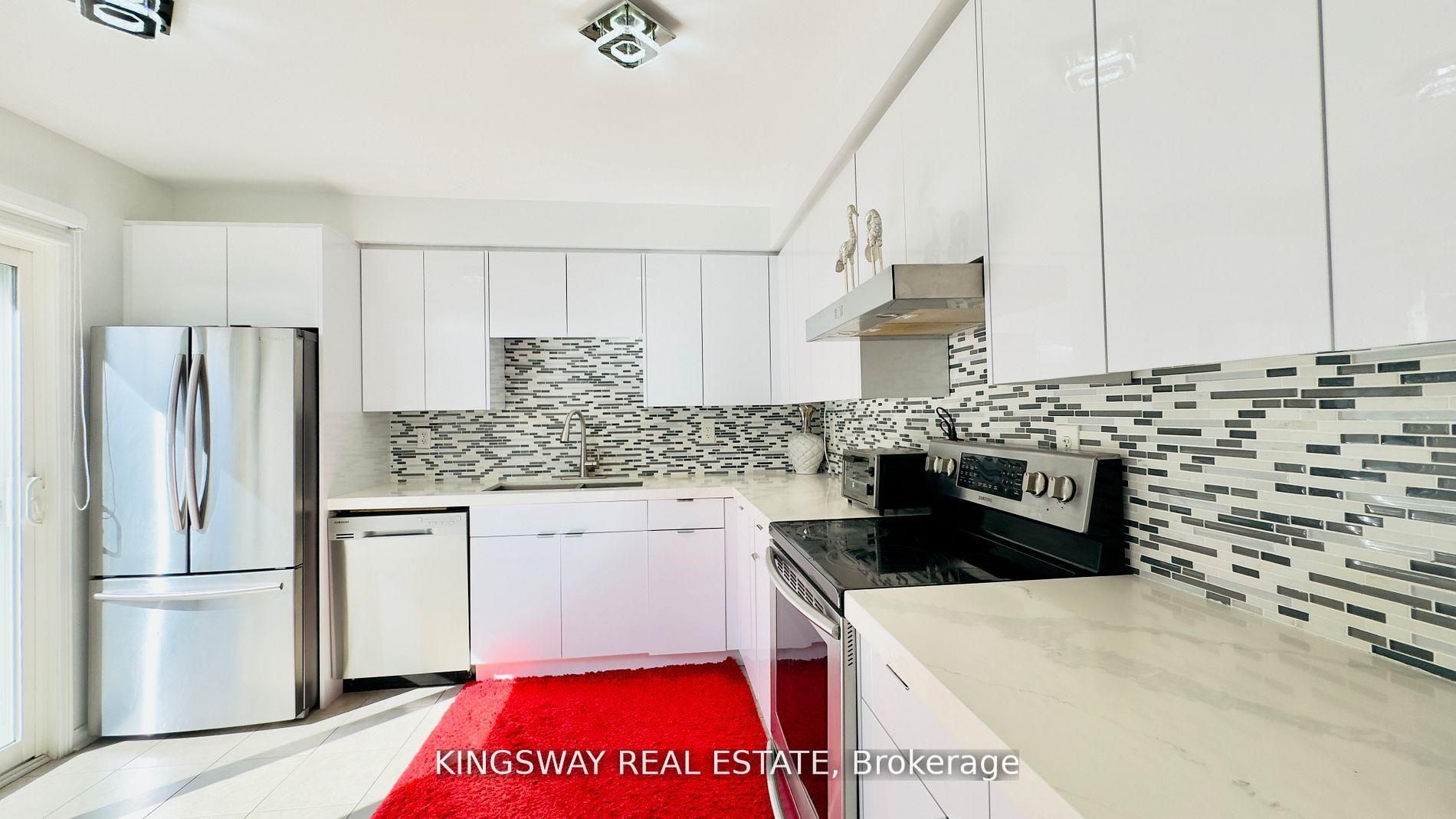 164 Gail Parks Crescent Property Photo 11