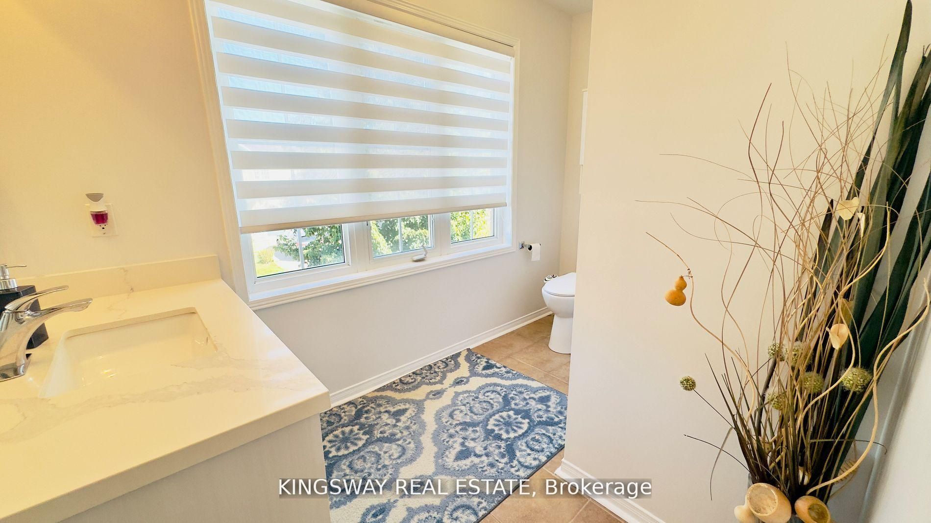 164 Gail Parks Crescent Property Photo 17