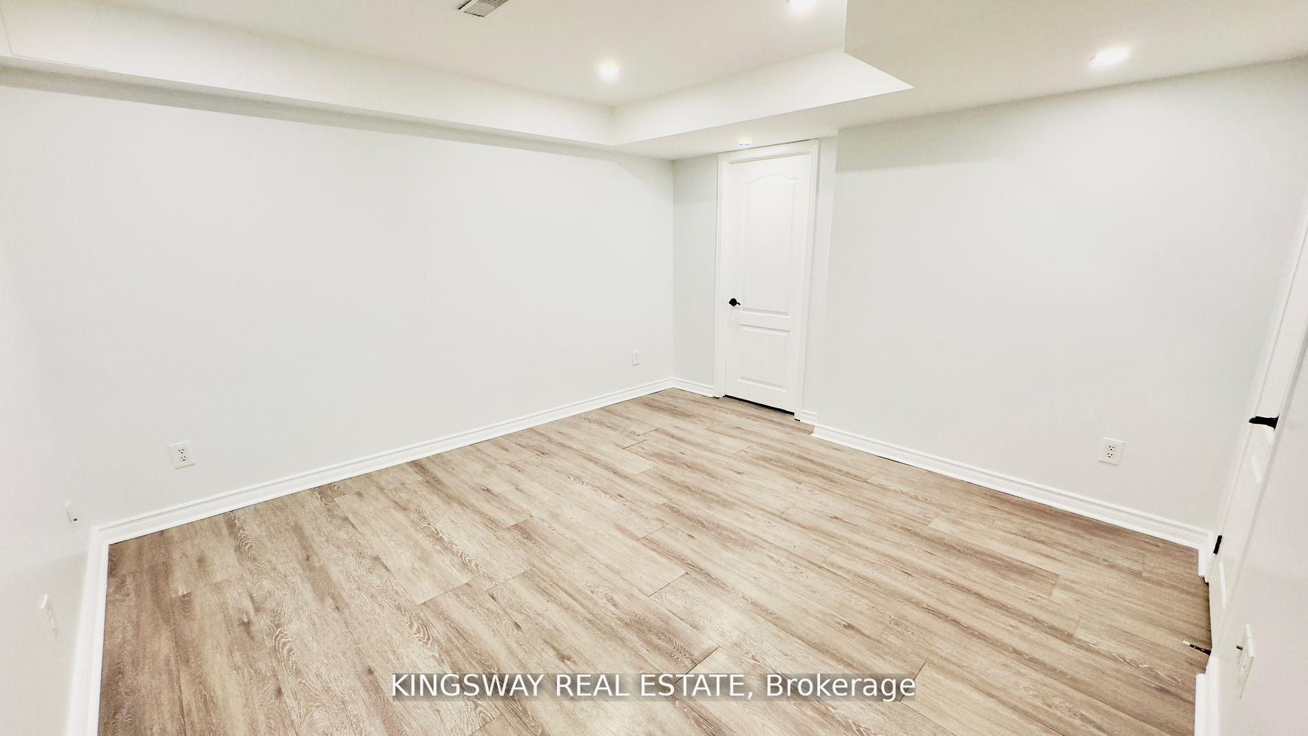 164 Gail Parks Crescent Property Photo 23