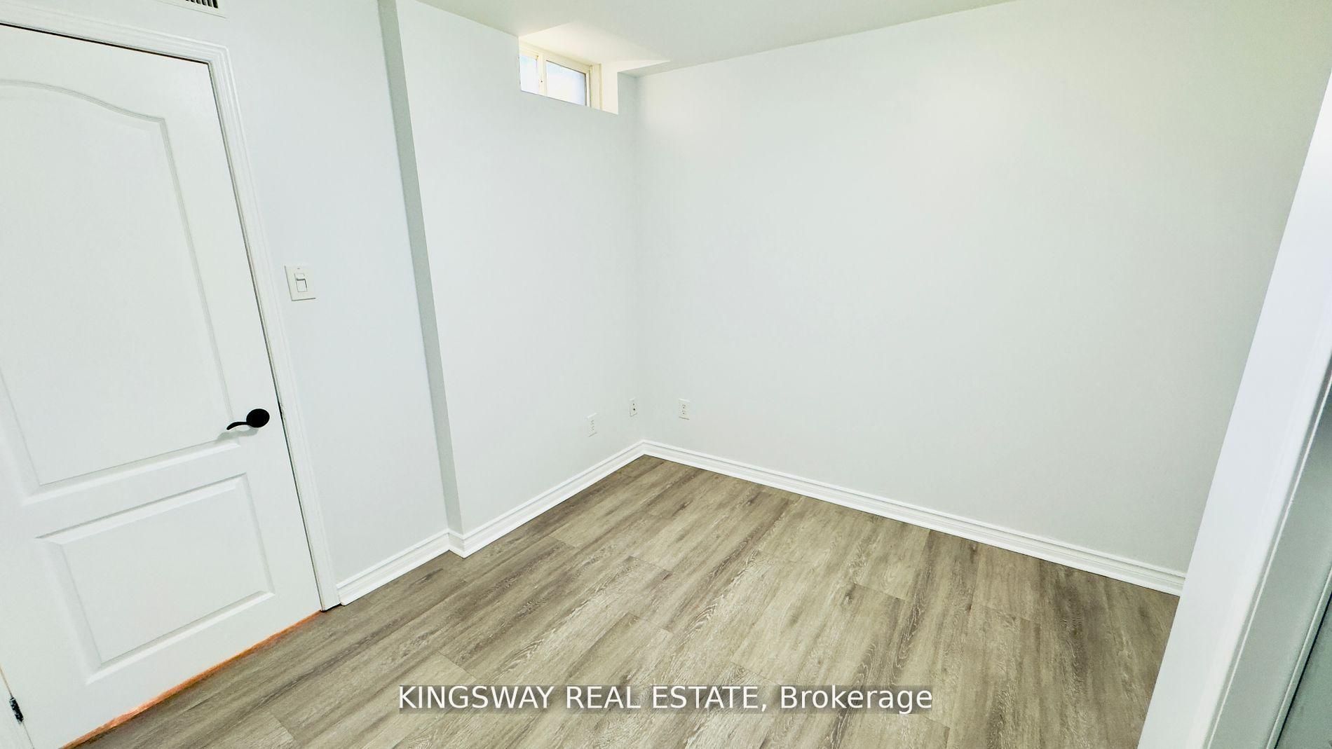 164 Gail Parks Crescent Property Photo 24