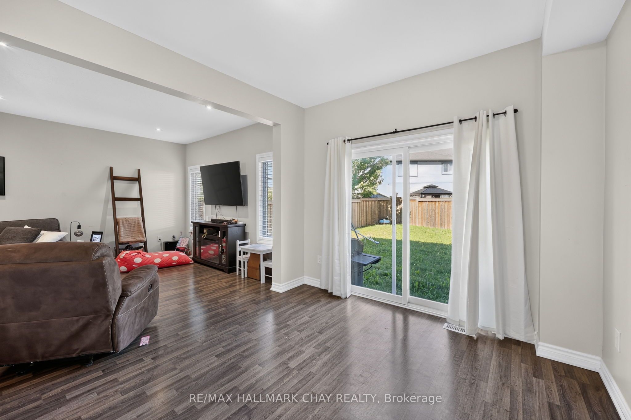 32 Jones Street Property Photo 18