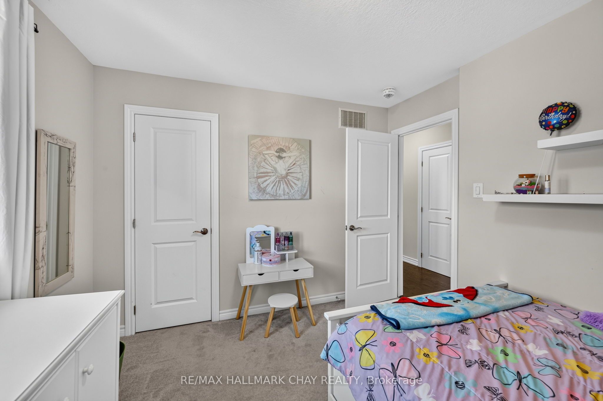 32 Jones Street Property Photo 27