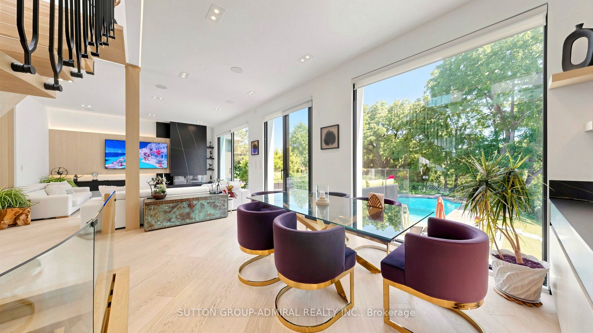 33 Thorny Brae Drive Property Photo 13